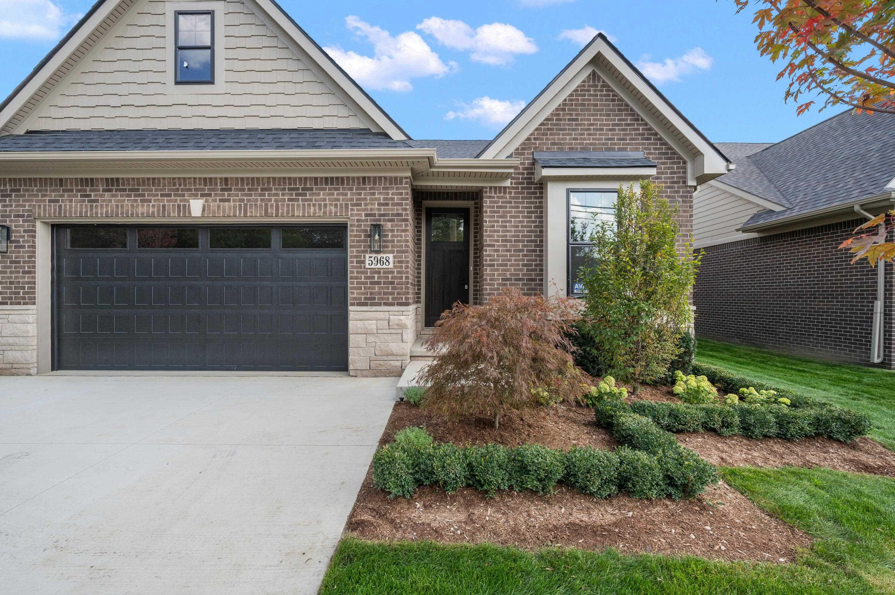5968 Willow Grove Drive, Troy, MI 48085 — Photo 2
