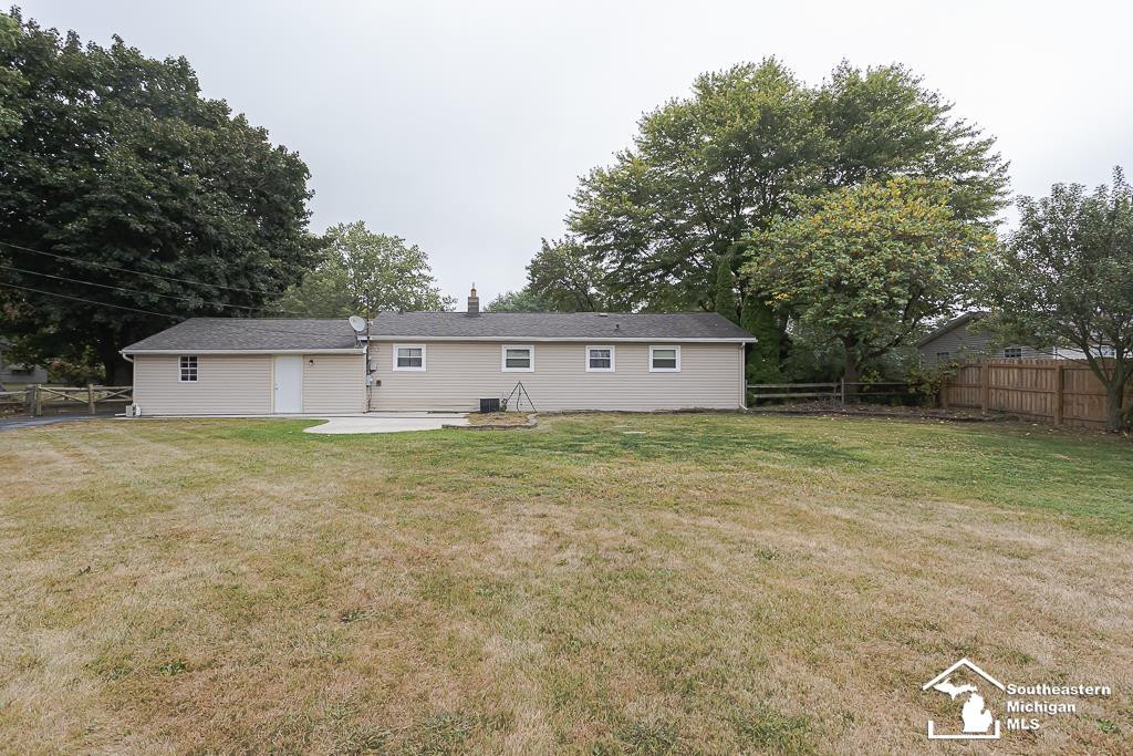13653 Dunlap Road, La Salle, MI — Photo 7