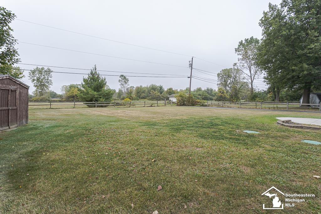 13653 Dunlap Road, La Salle, MI — Photo 10