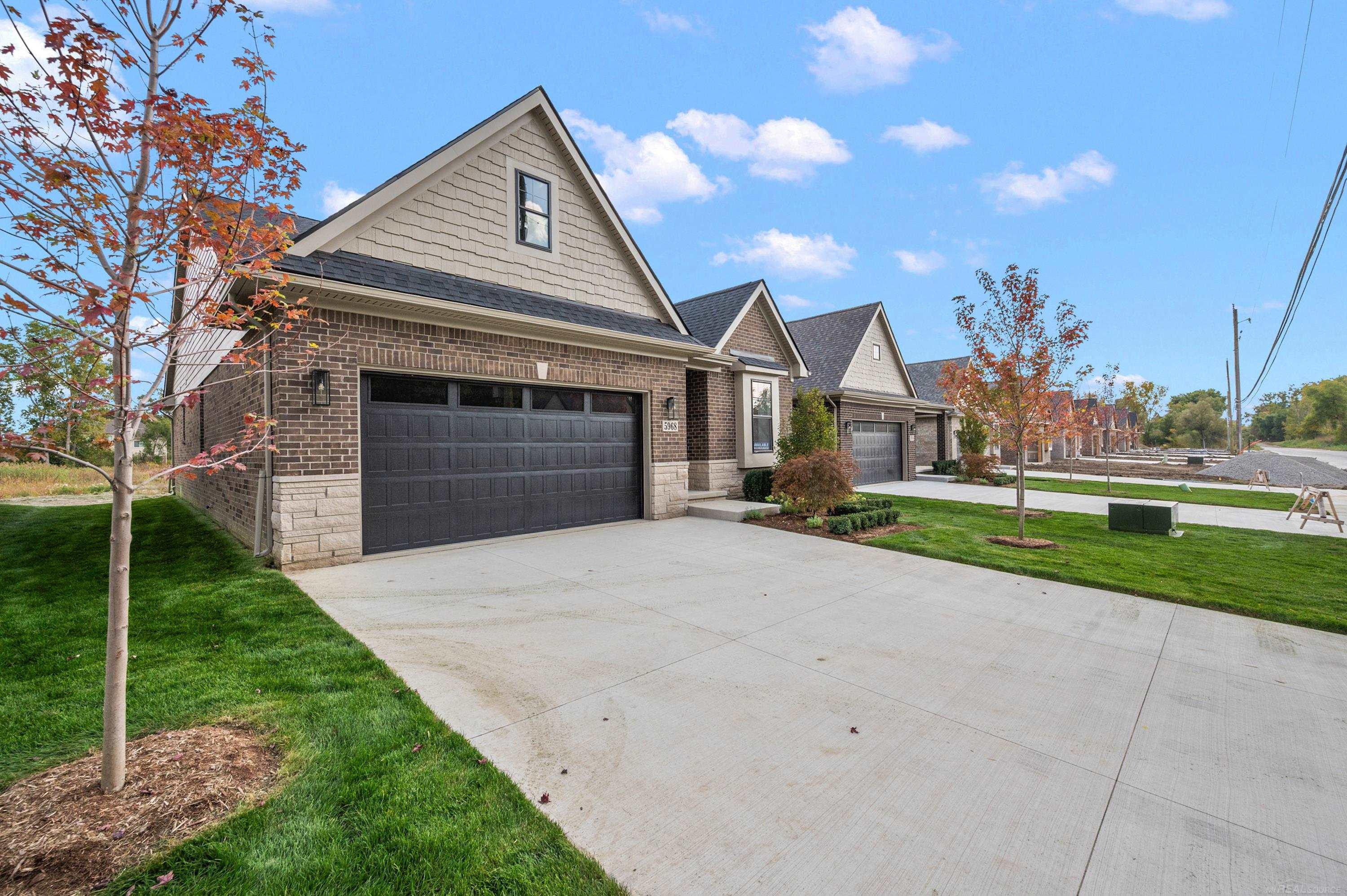 5968 Willow Grove Drive, Troy, MI 48085 — Photo 5