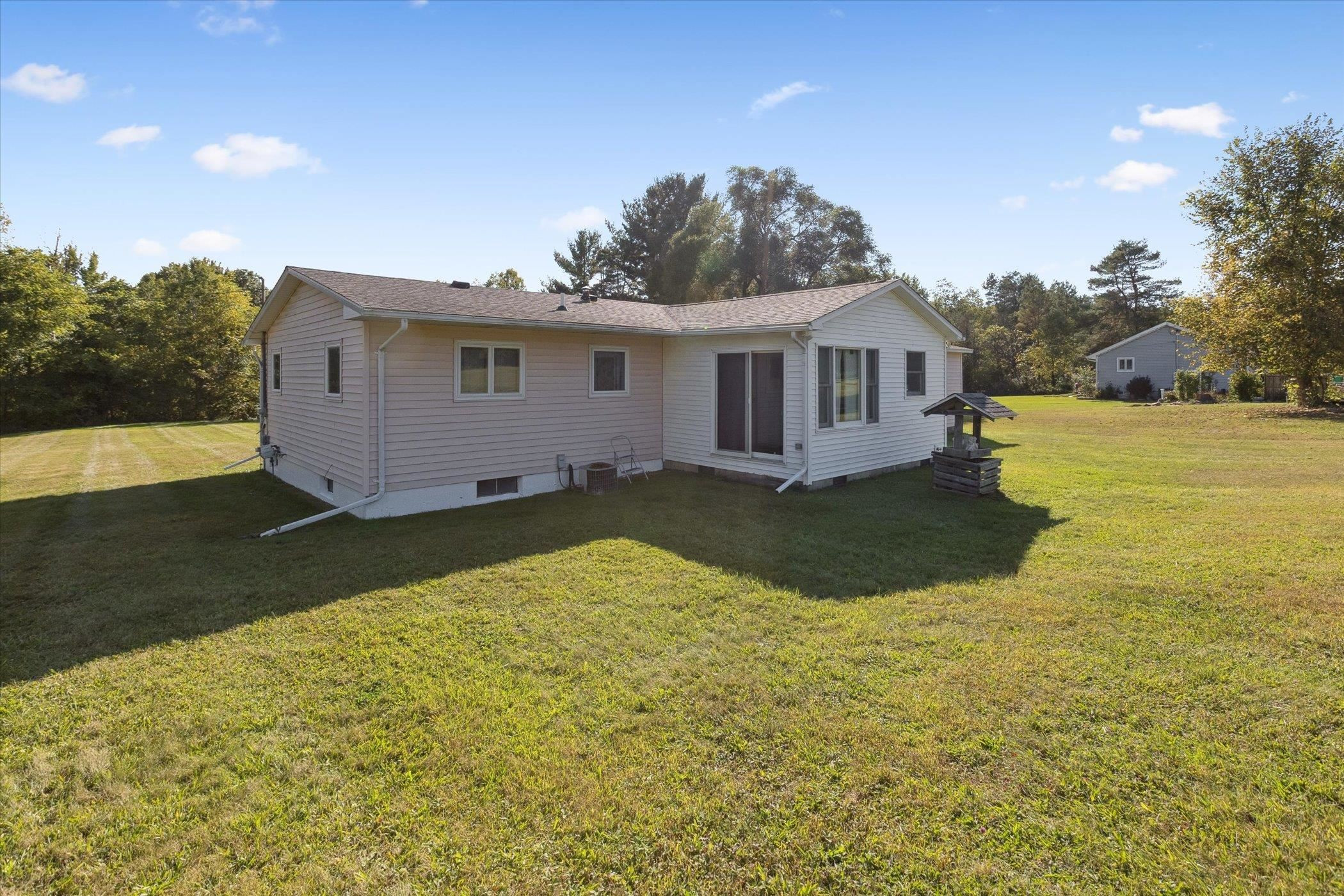 8175 Teachout Road, Otisville, MI 48463 — Photo 36
