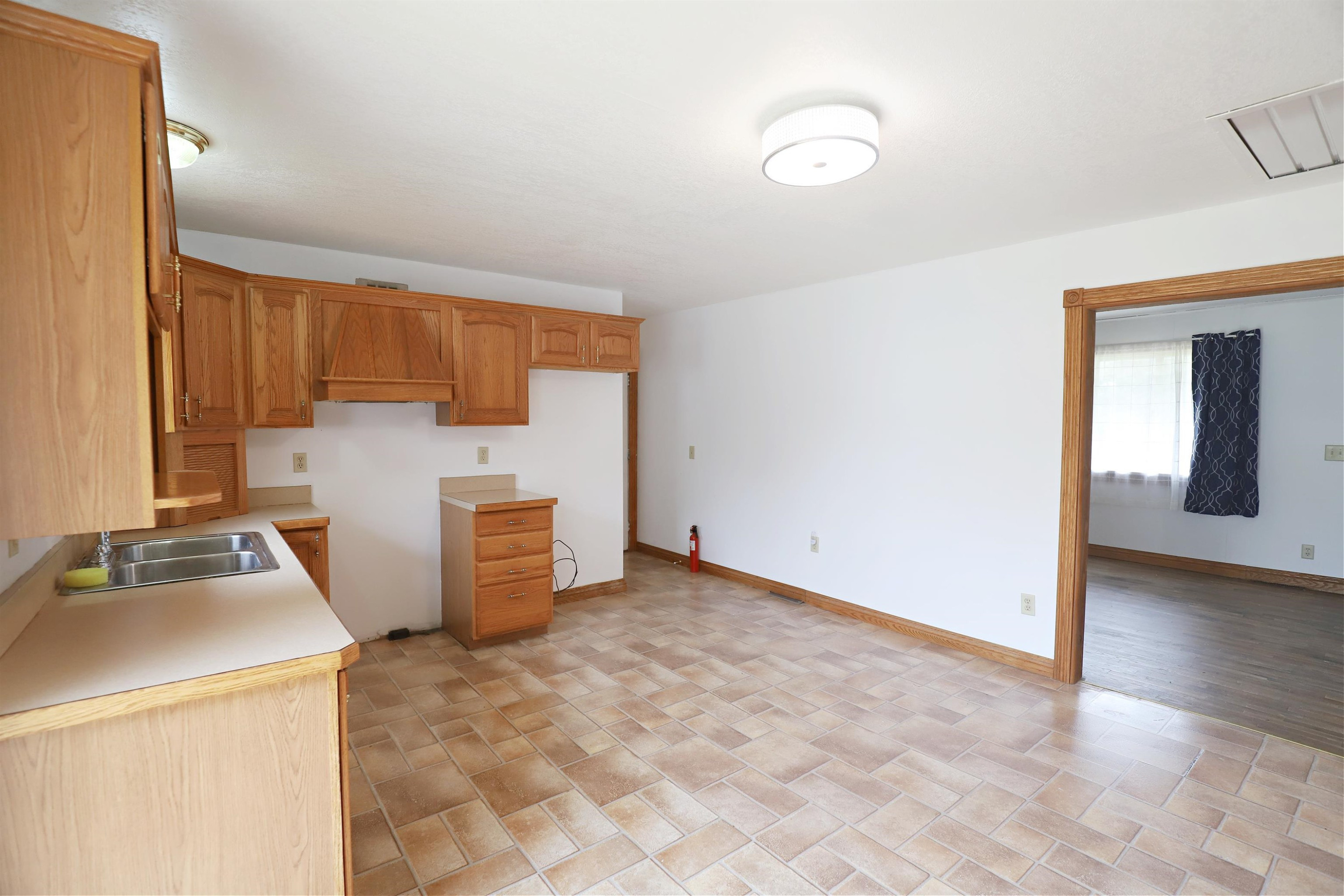 10432 W Wilson Road, Montrose, MI 48457 — Photo 7