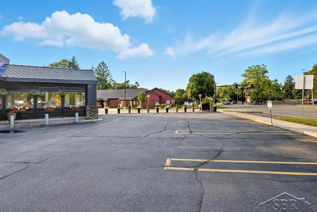 124 Ashman Circle, Midland, MI 48640 — Photo 4