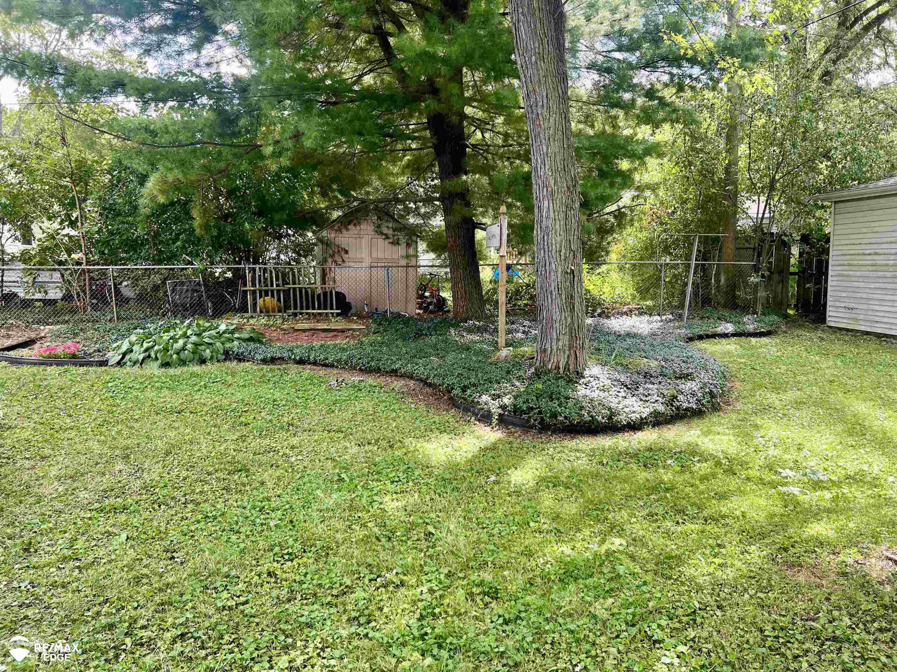 2644 Maplewood Avenue, Ann Arbor, MI 48104 — Photo 24