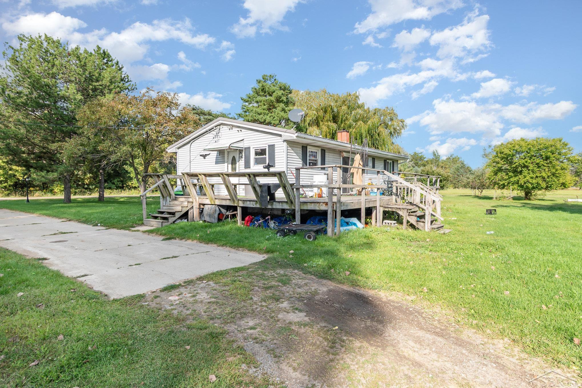 19465 Grabowski, Saint Charles, MI 48655 — Photo 4