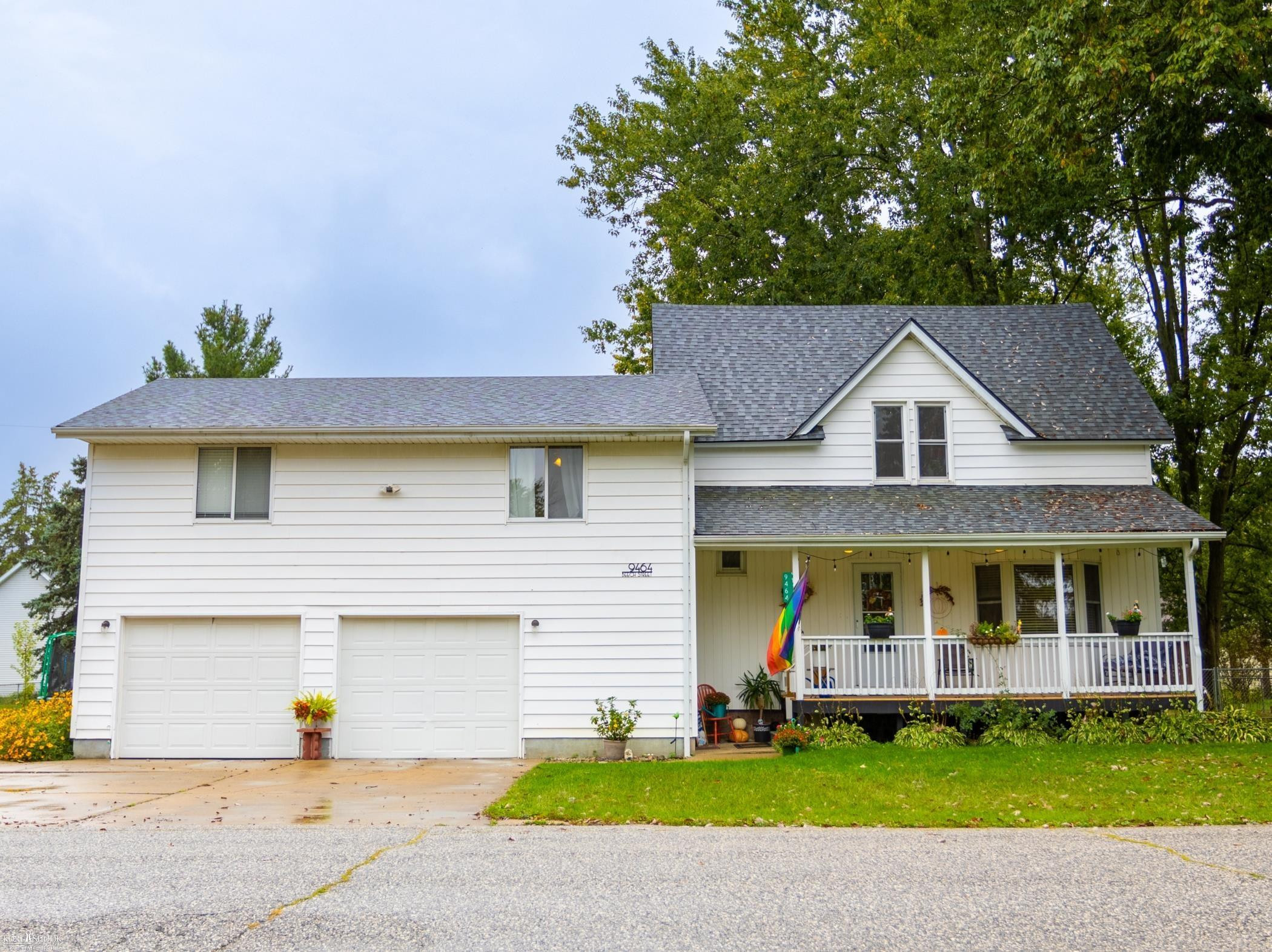 9464 Beech Street, New Lothrop, MI 48460 — front exterior