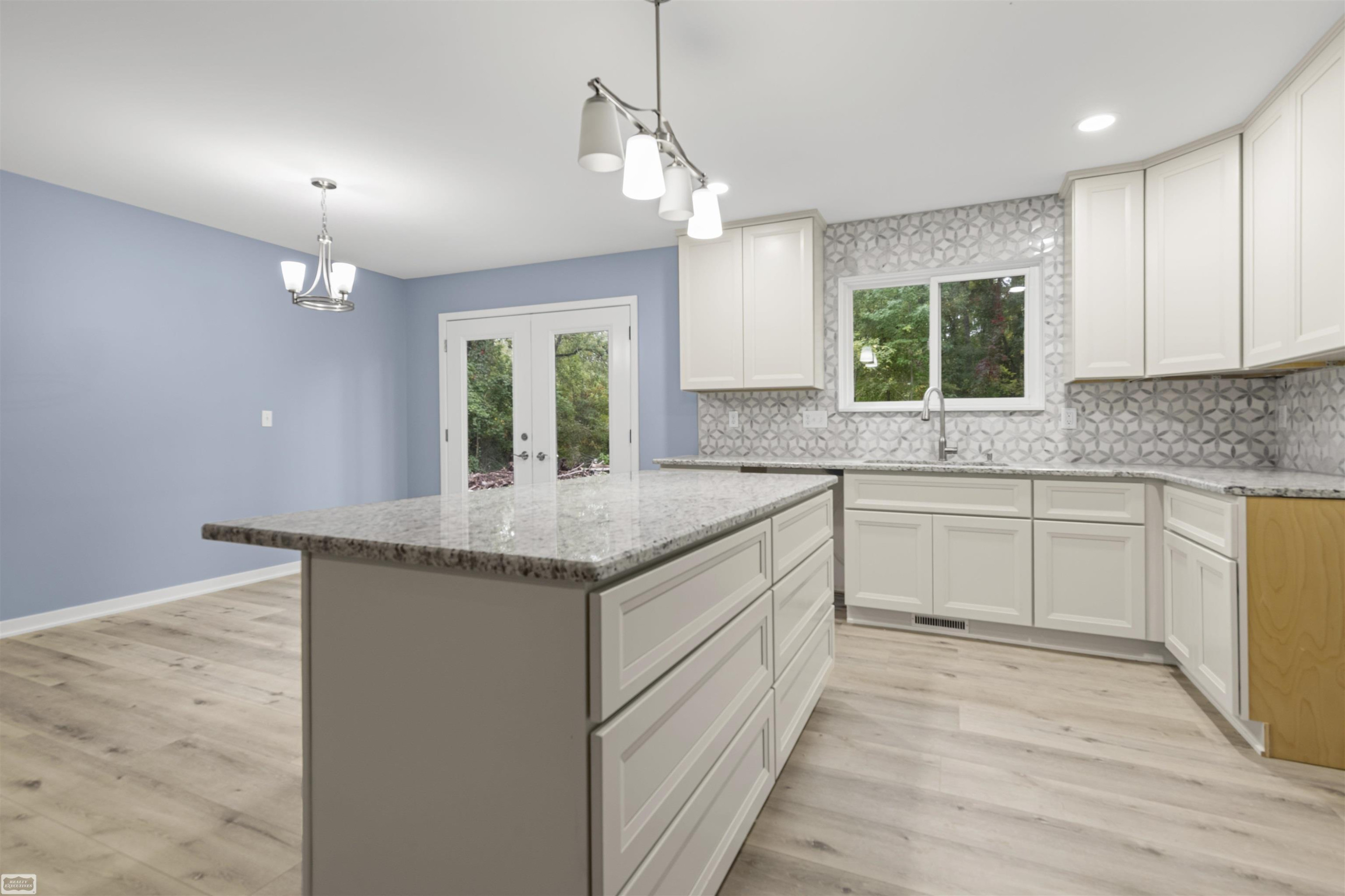 3363 Carrigan Road, MI 48059 — Photo 10