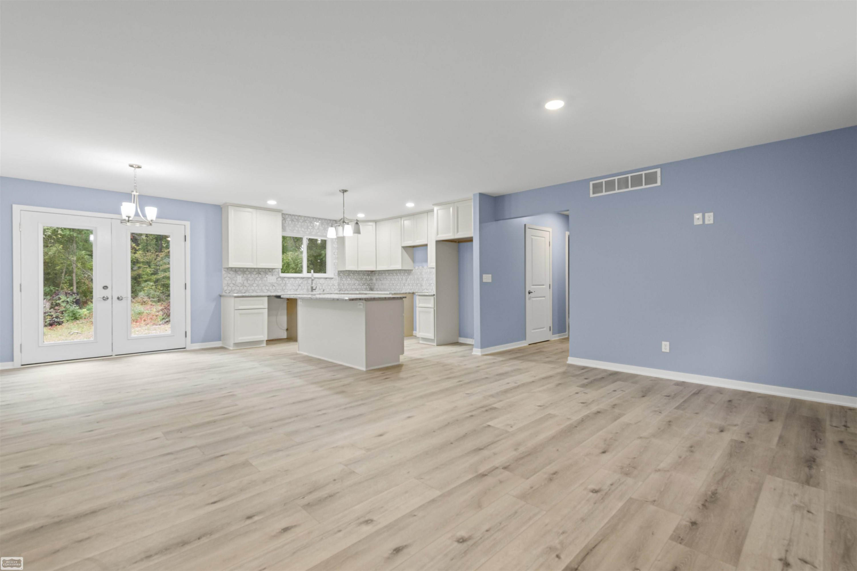 3363 Carrigan Road, MI 48059 — Photo 12