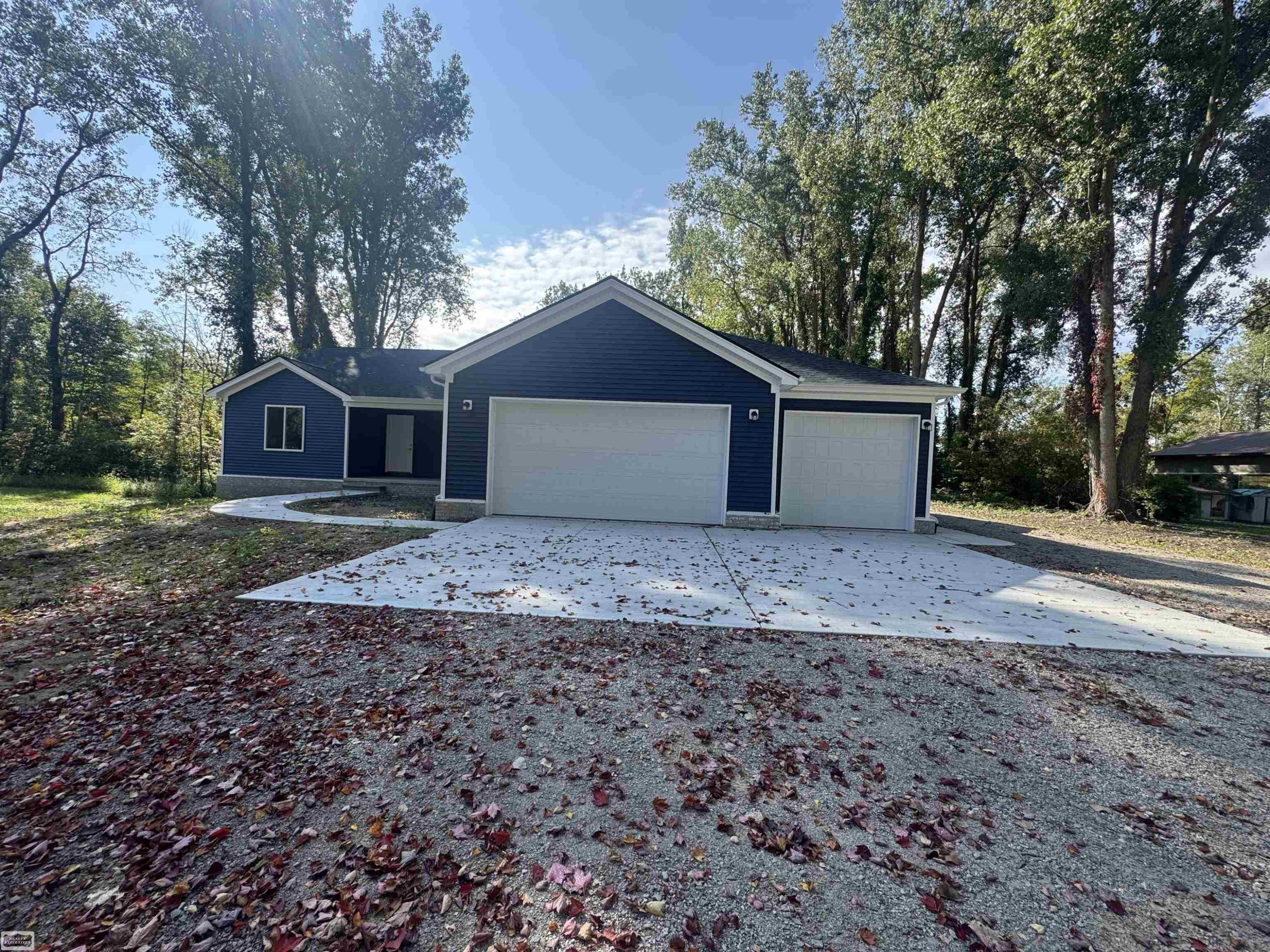 3363 Carrigan Road, MI 48059 — Photo 16