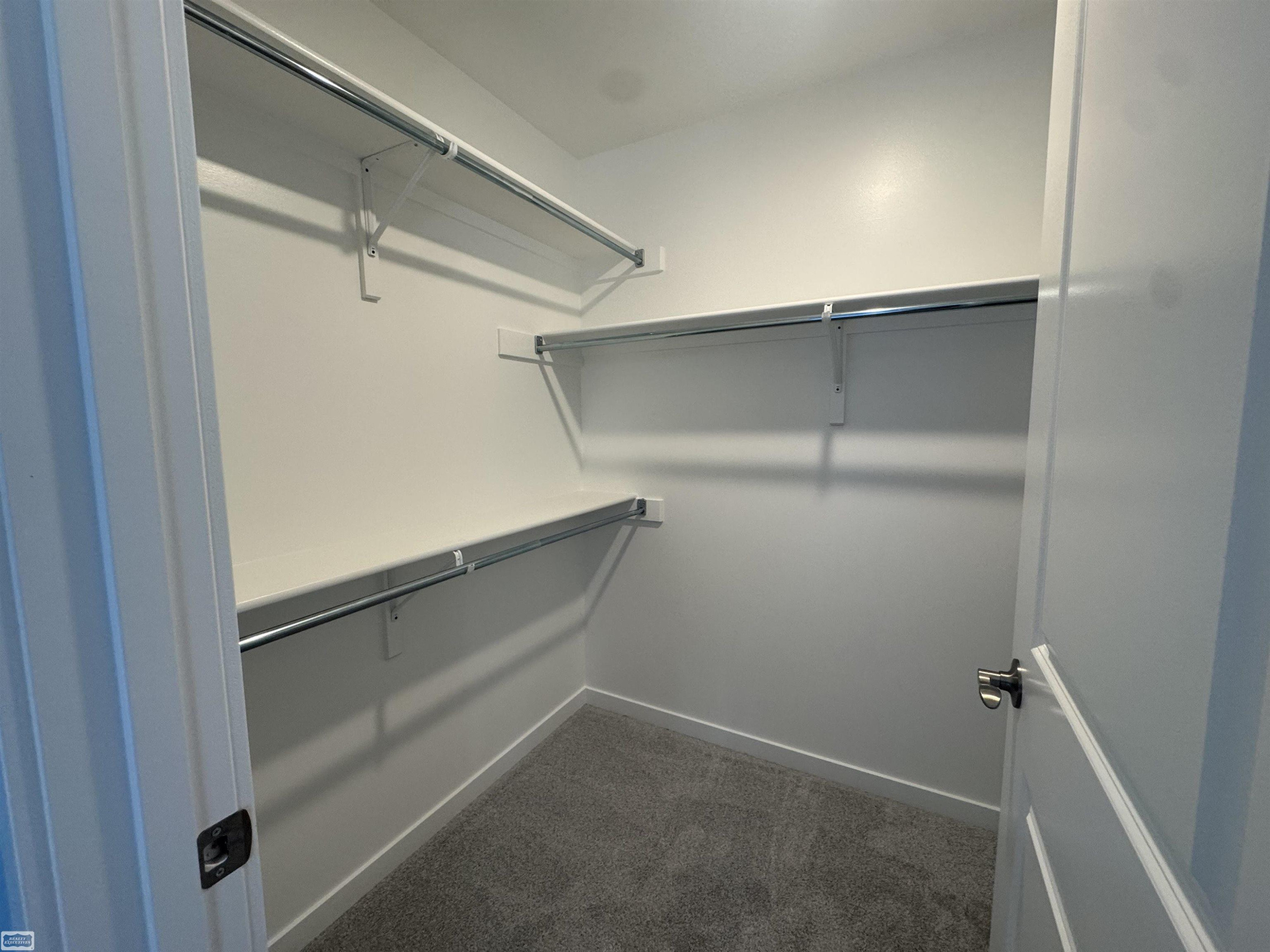 3363 Carrigan Road, MI 48059 — Photo 25