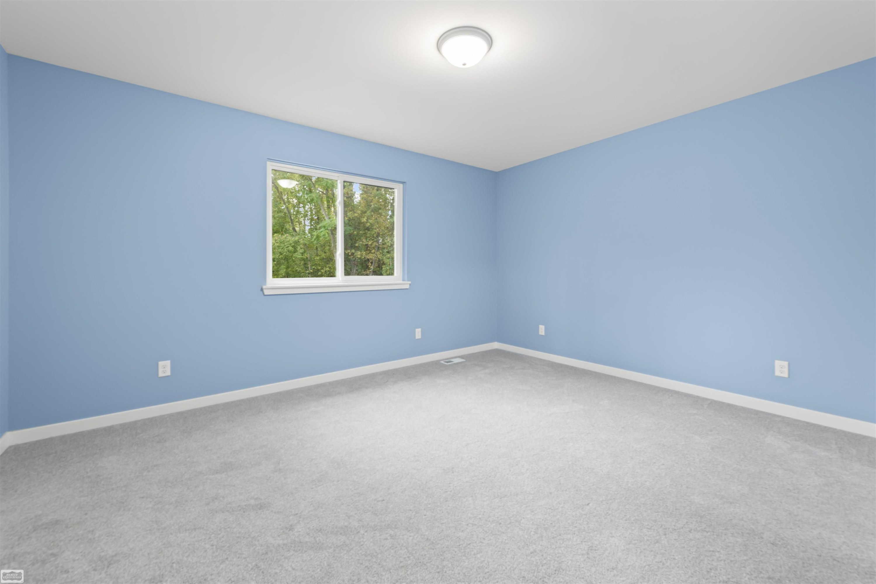 3363 Carrigan Road, MI 48059 — Photo 30