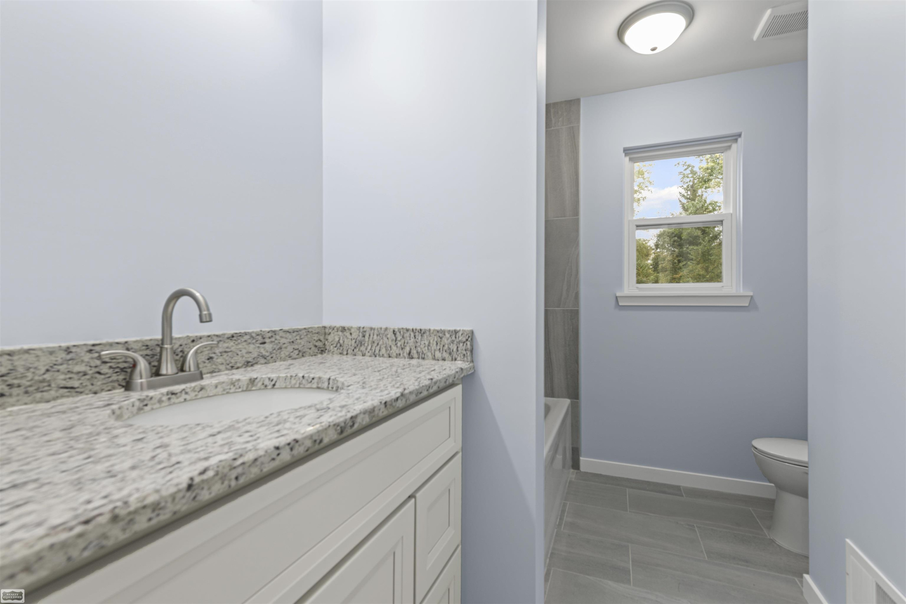 3363 Carrigan Road, MI 48059 — Photo 34