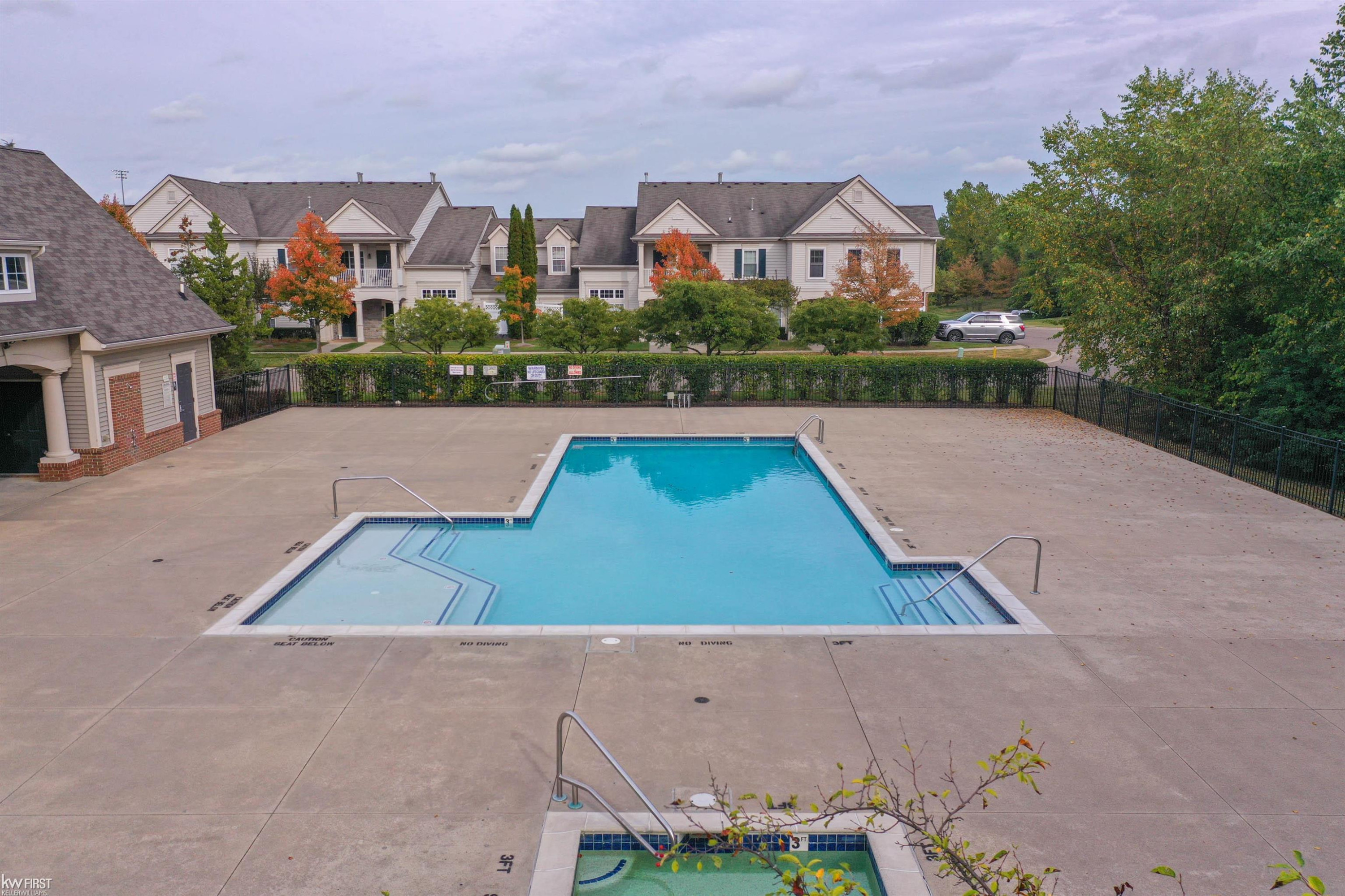16107 Addington Drive, Walled Lake, MI 48390 — Photo 9