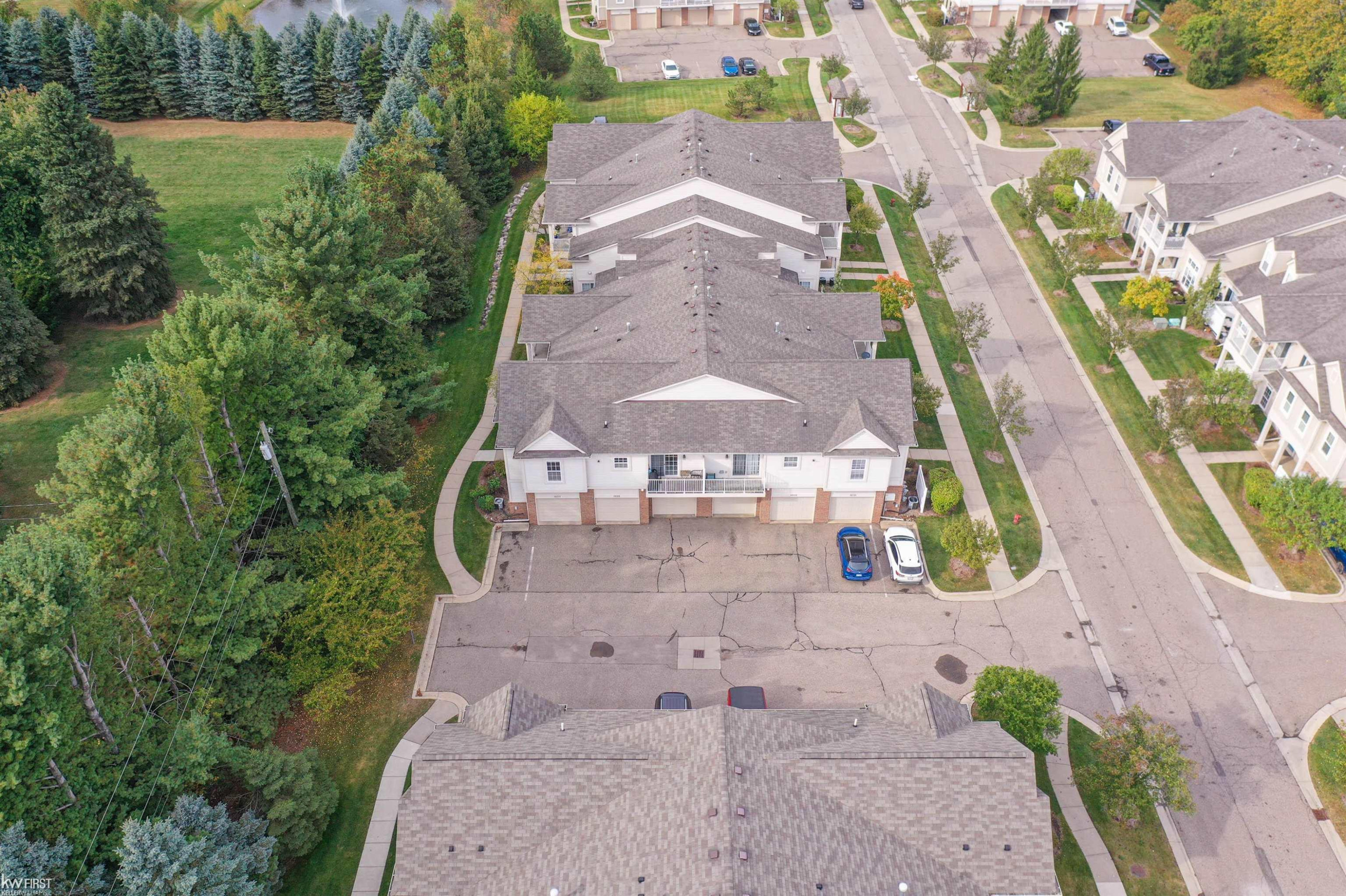 16107 Addington Drive, Walled Lake, MI 48390 — Photo 43