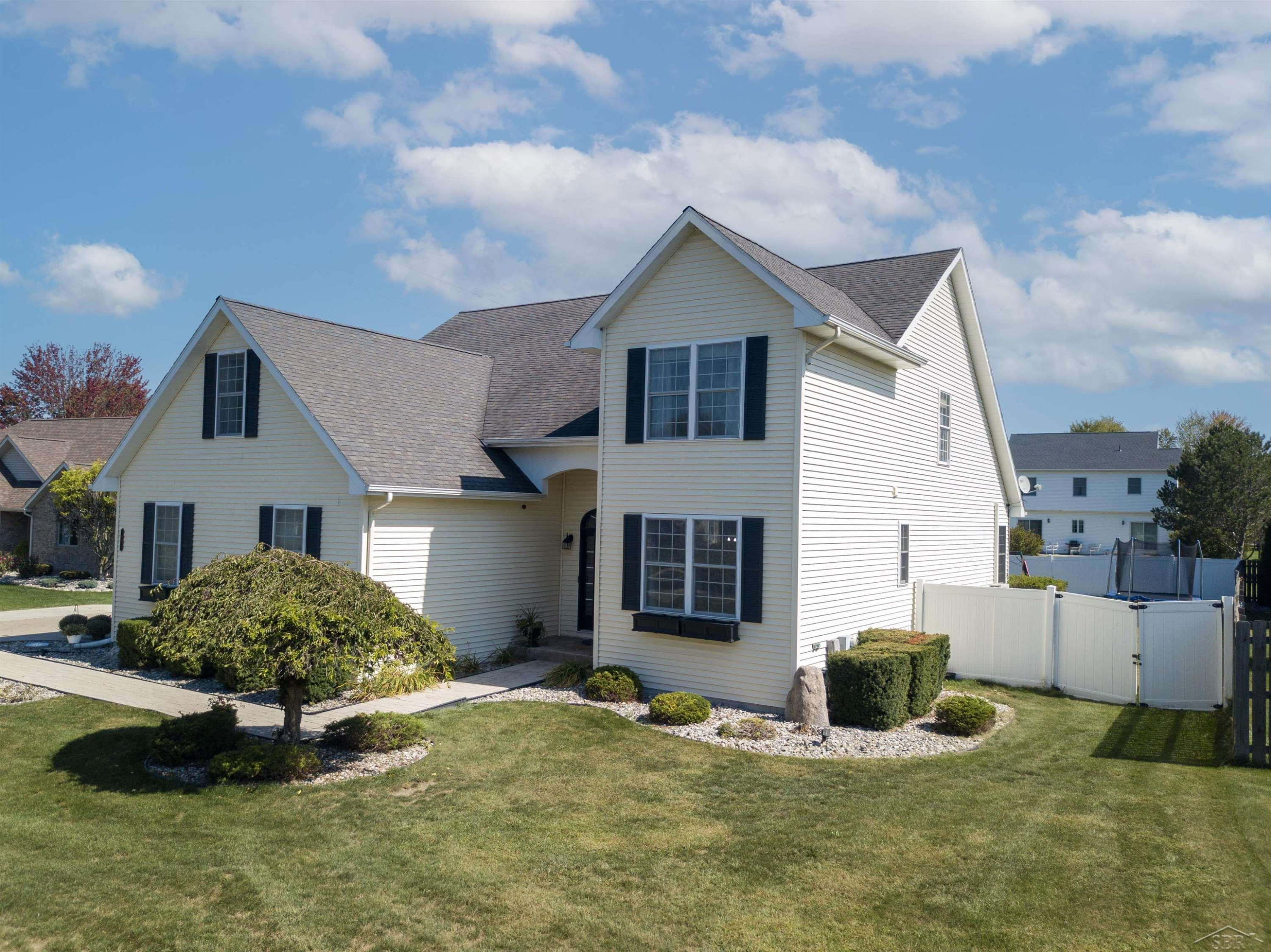 2280 Manchester Drive, Saginaw, MI 48609 — Photo 2