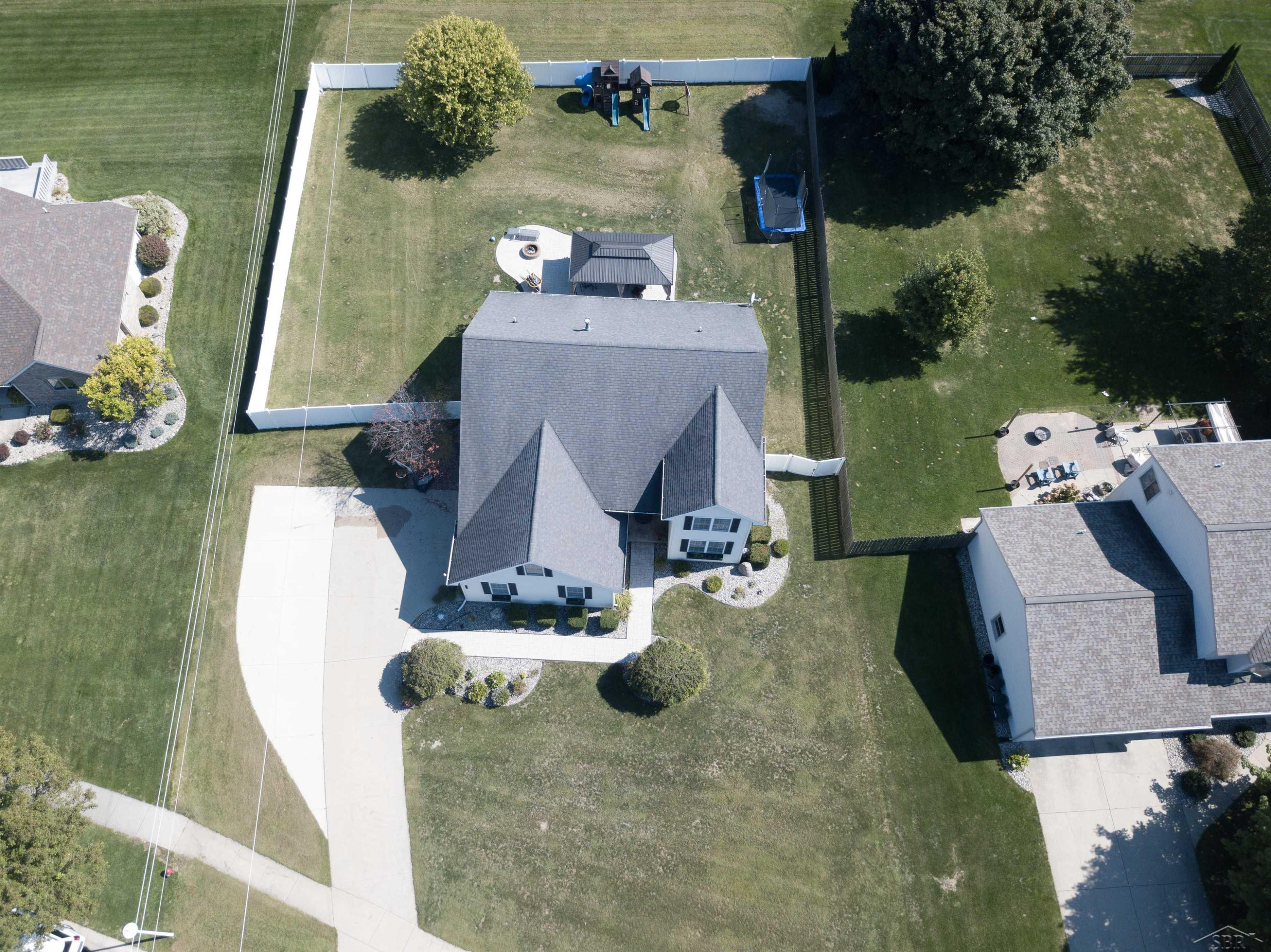 2280 Manchester Drive, Saginaw, MI 48609 — Photo 37