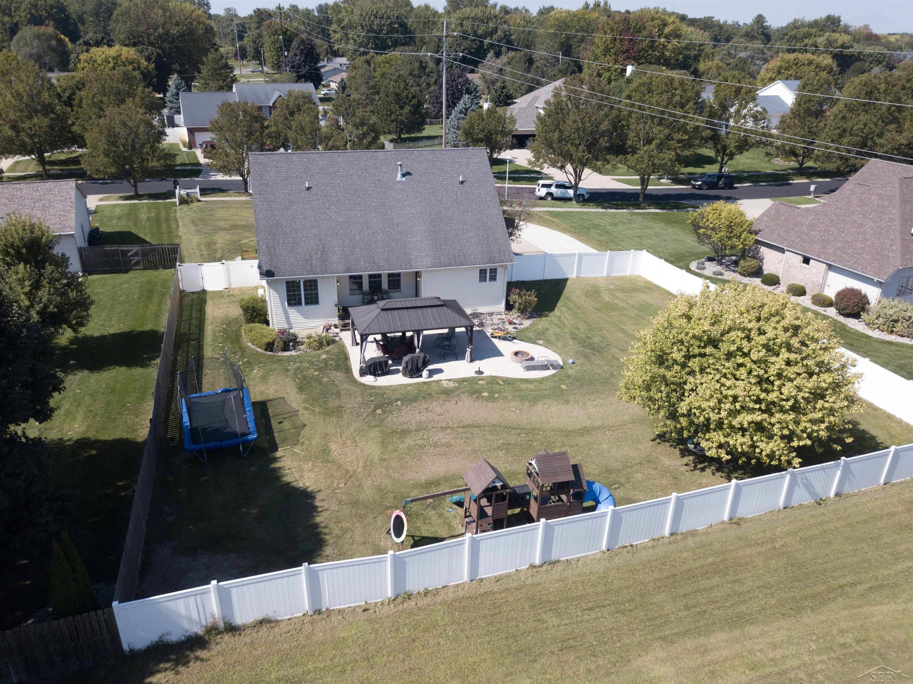 2280 Manchester Drive, Saginaw, MI 48609 — Photo 45