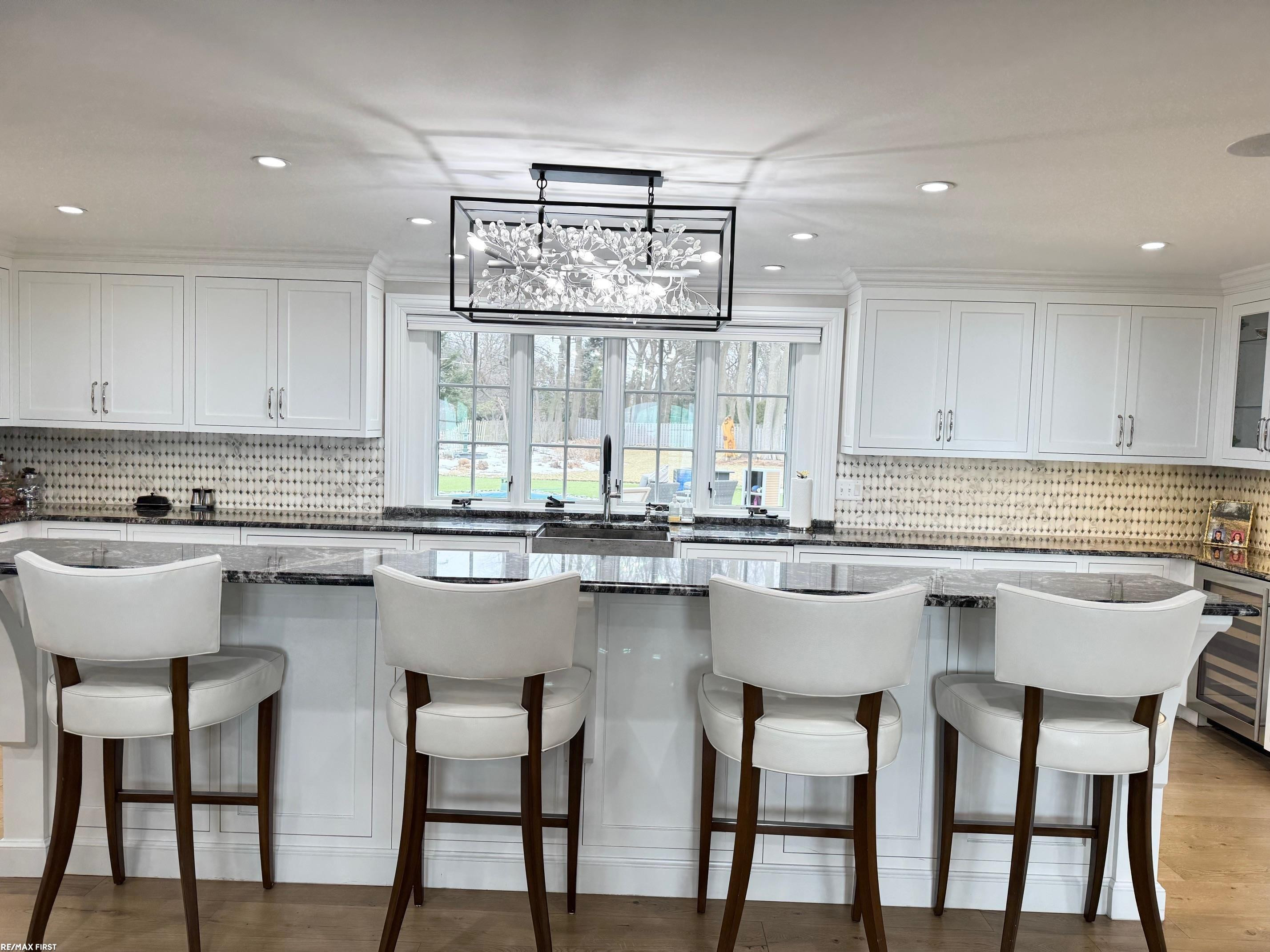 605 Lake Shore Road, Grosse Pointe Shores, MI 48236 — Photo 11