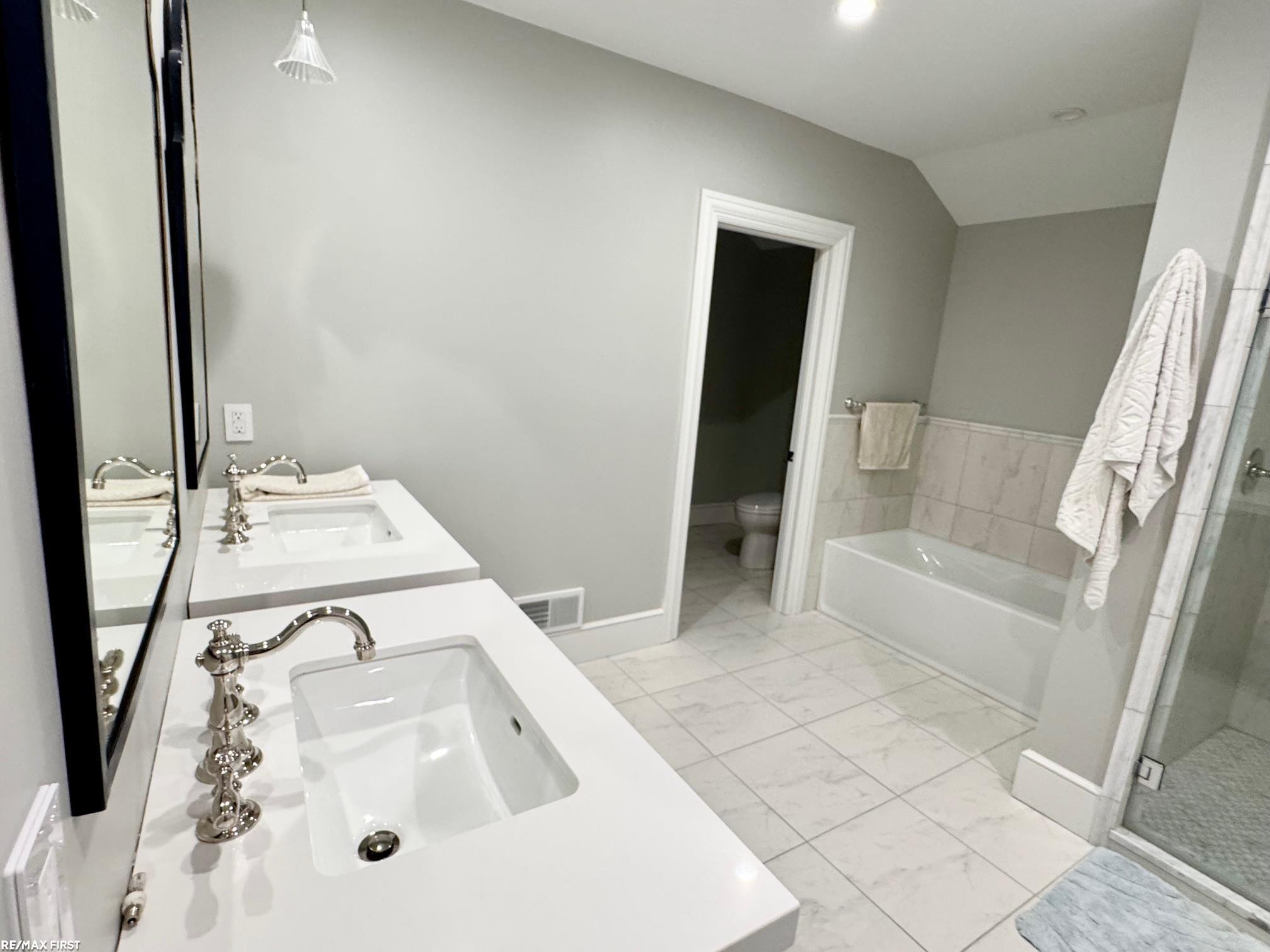 605 Lake Shore Road, Grosse Pointe Shores, MI 48236 — Photo 45