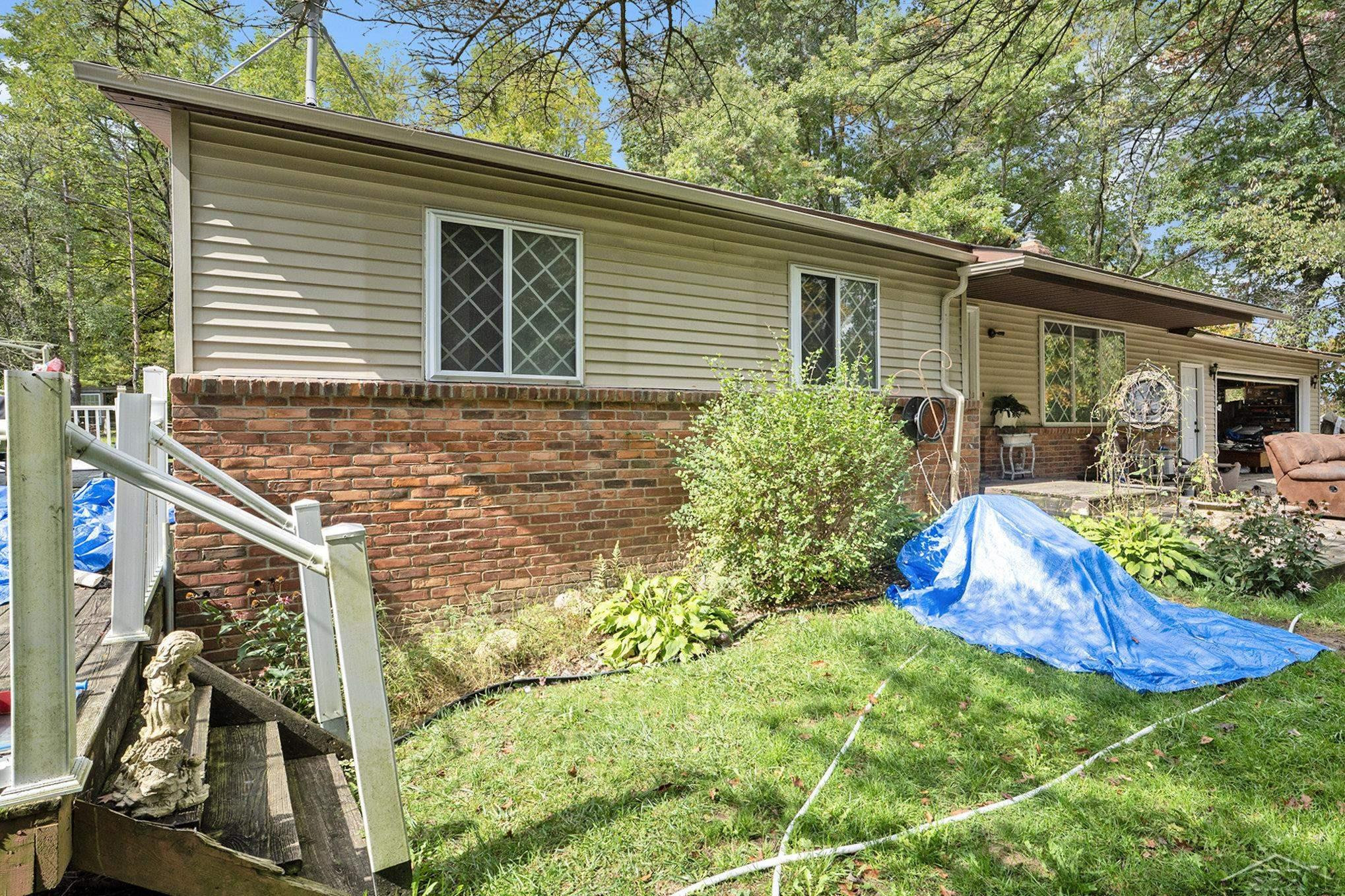 19400 Hickory Ridge Road, Fenton, MI 48430 — Photo 2