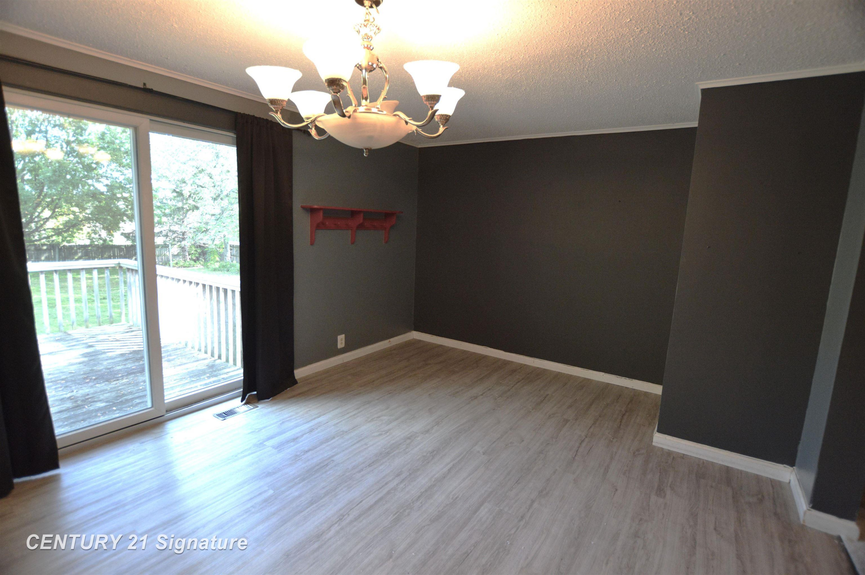 2867 S Mackinaw Road, Kawkawlin, MI 48631 — Photo 3