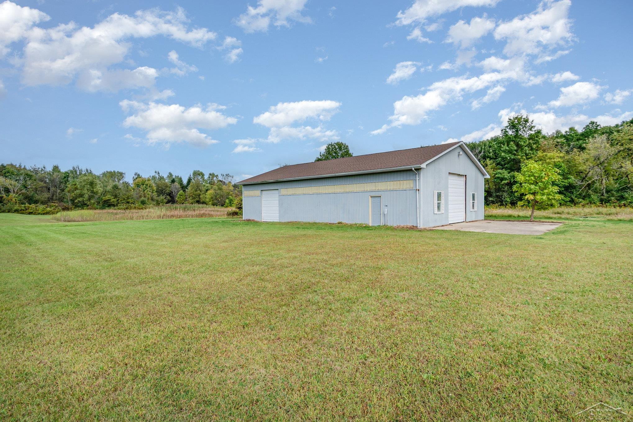 9404 Seymour Road, Montrose, MI 48457 — Photo 24