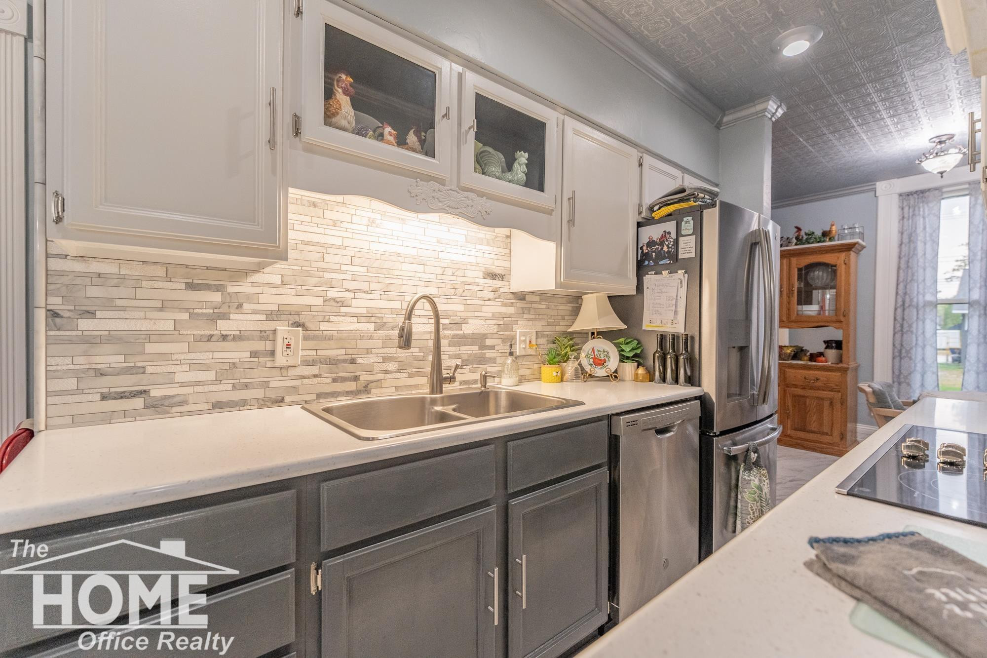 411 S Shiawassee Street, Corunna, MI 48817 — Photo 8
