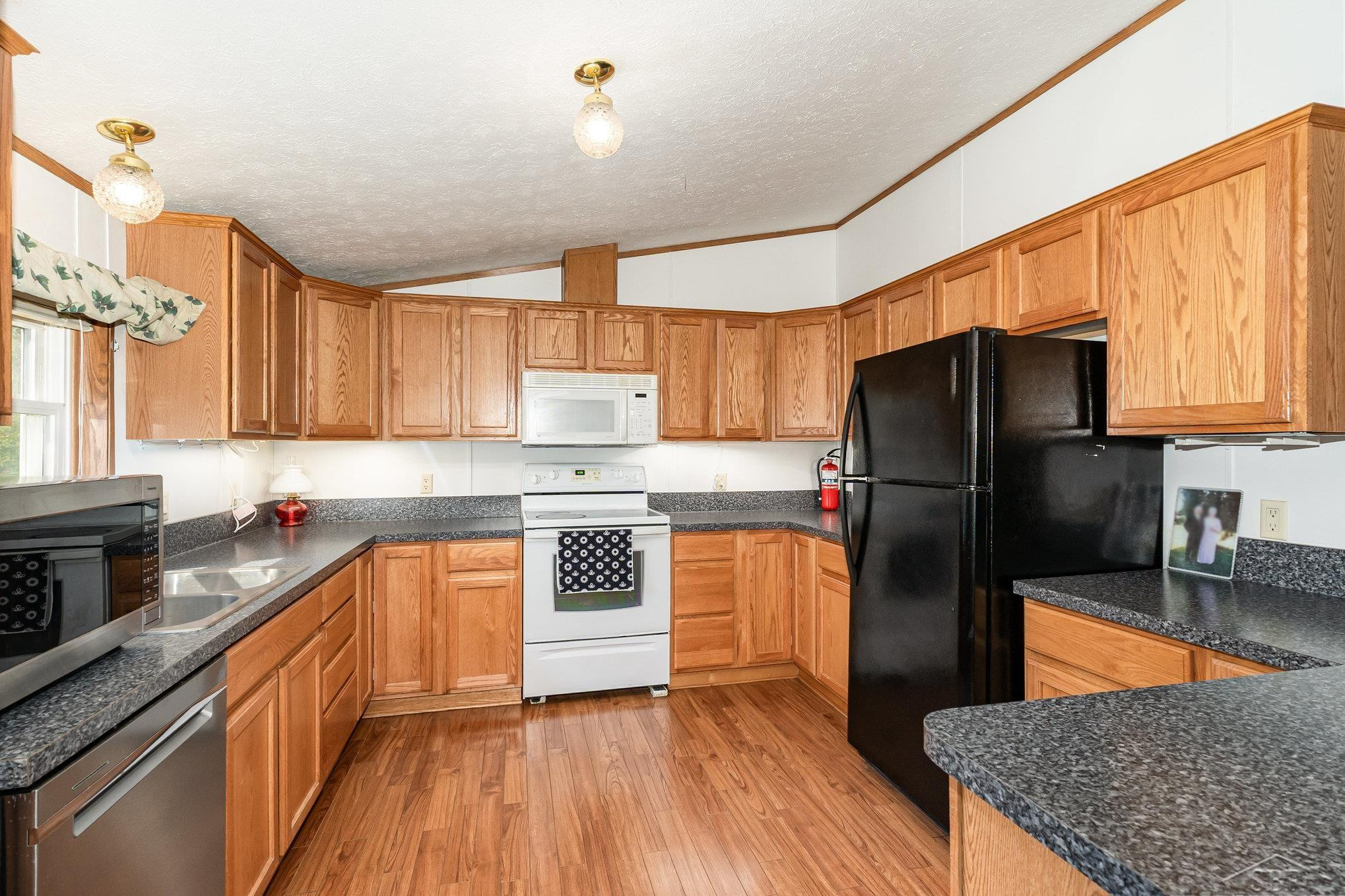 2045 Estey Rd. Road, Rhodes, MI 48642 — Photo 5