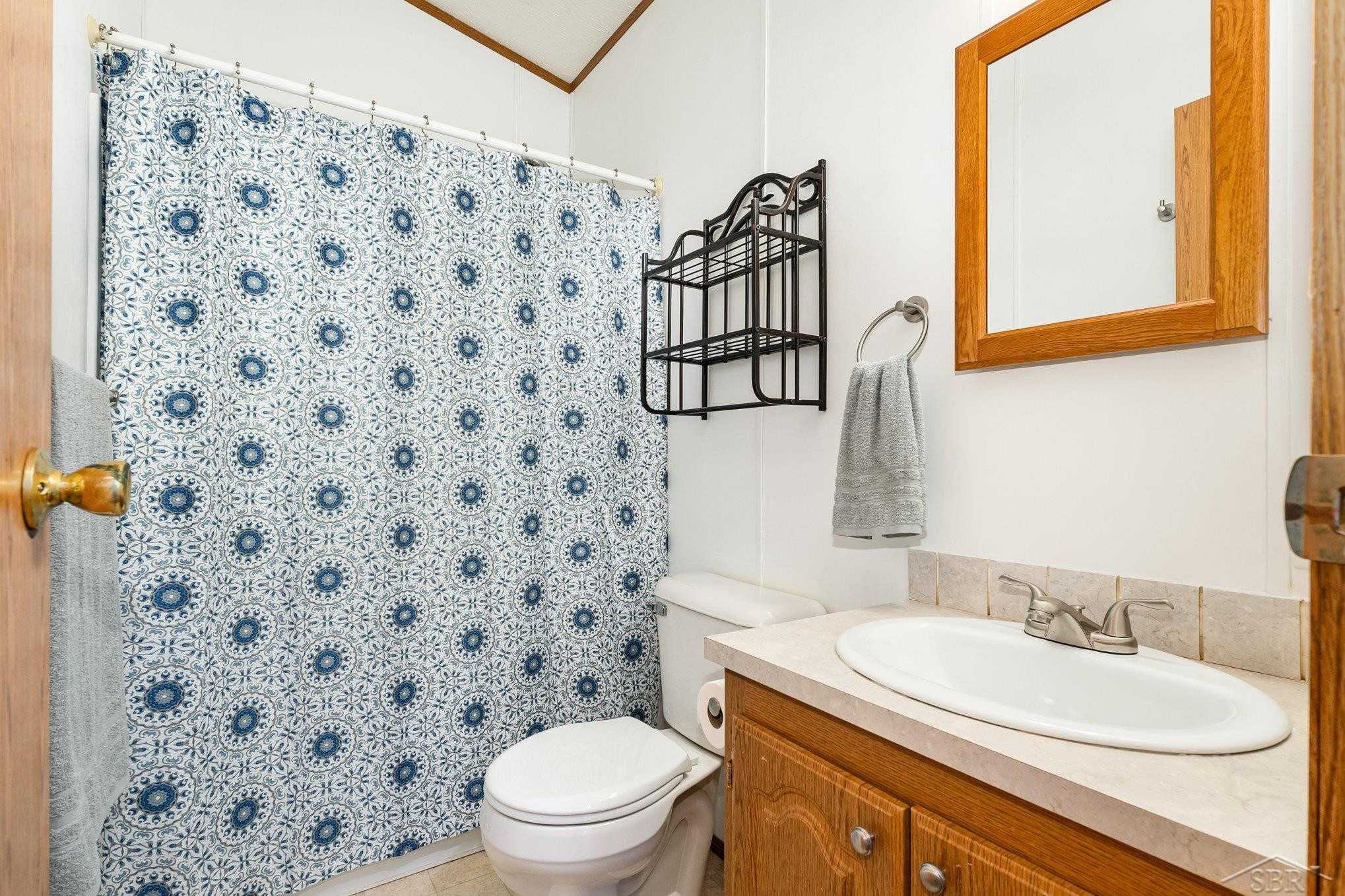 2045 Estey Rd. Road, Rhodes, MI 48642 — Photo 16