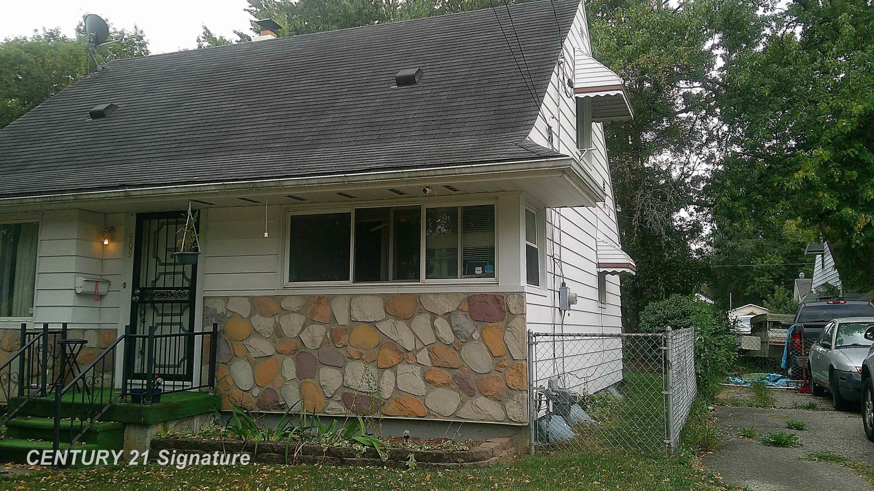 909 Barrie Avenue, Flint, MI 48507 — Photo 3