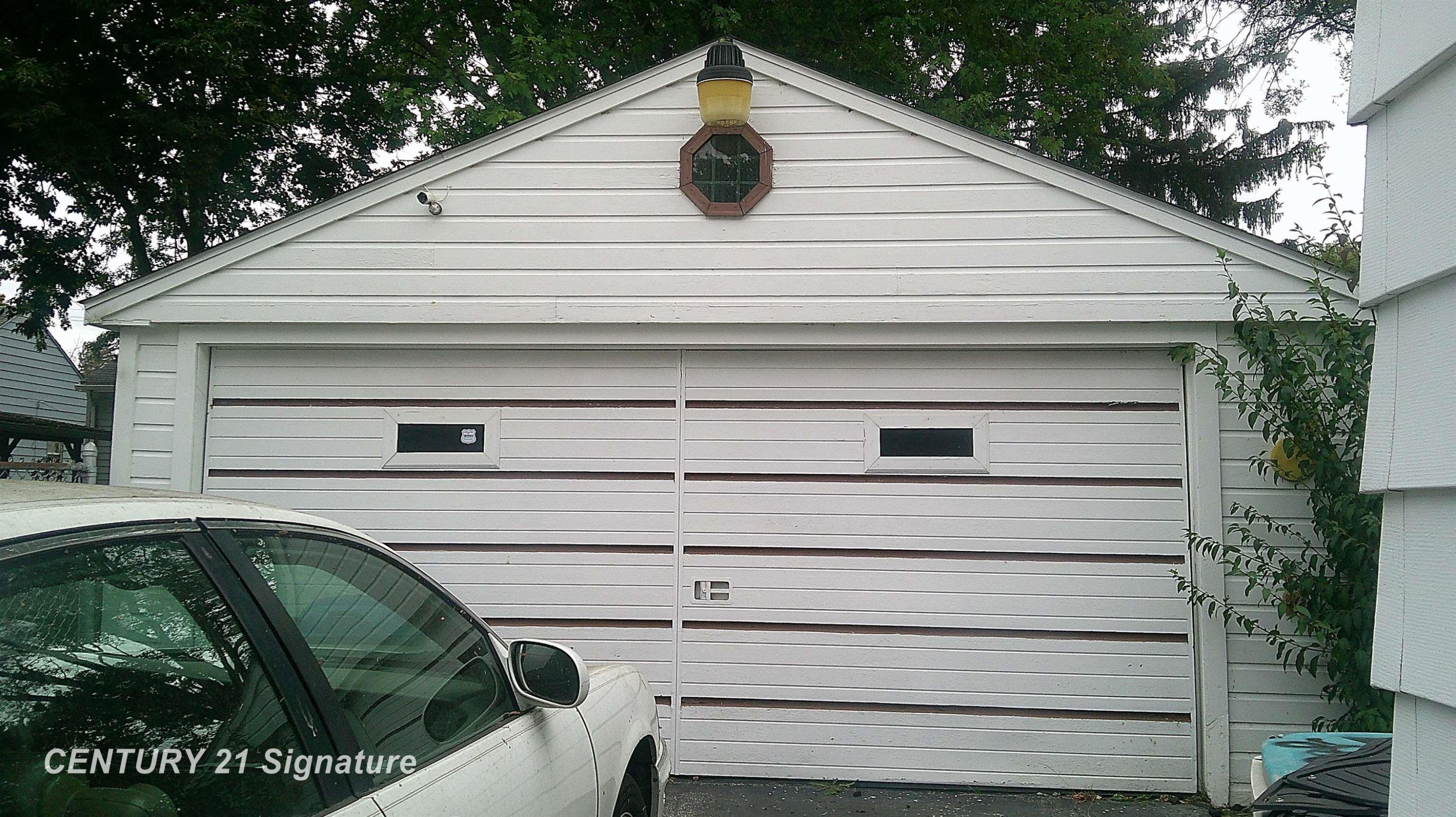 909 Barrie Avenue, Flint, MI 48507 — Photo 6
