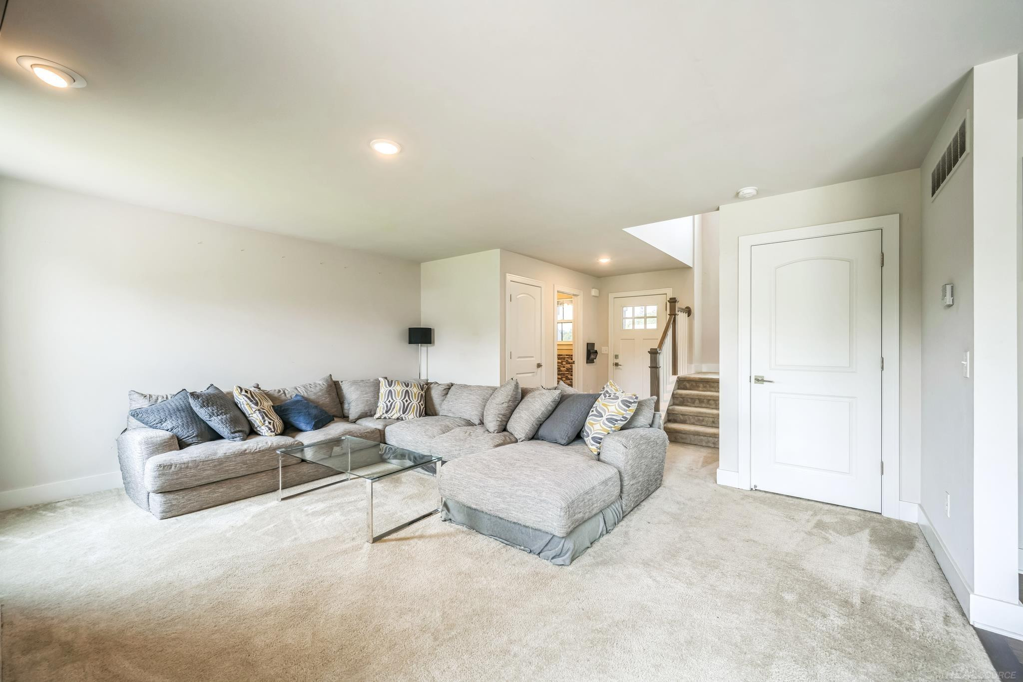 6921 Chandler Drive, Van Buren, MI 48111 — Photo 13