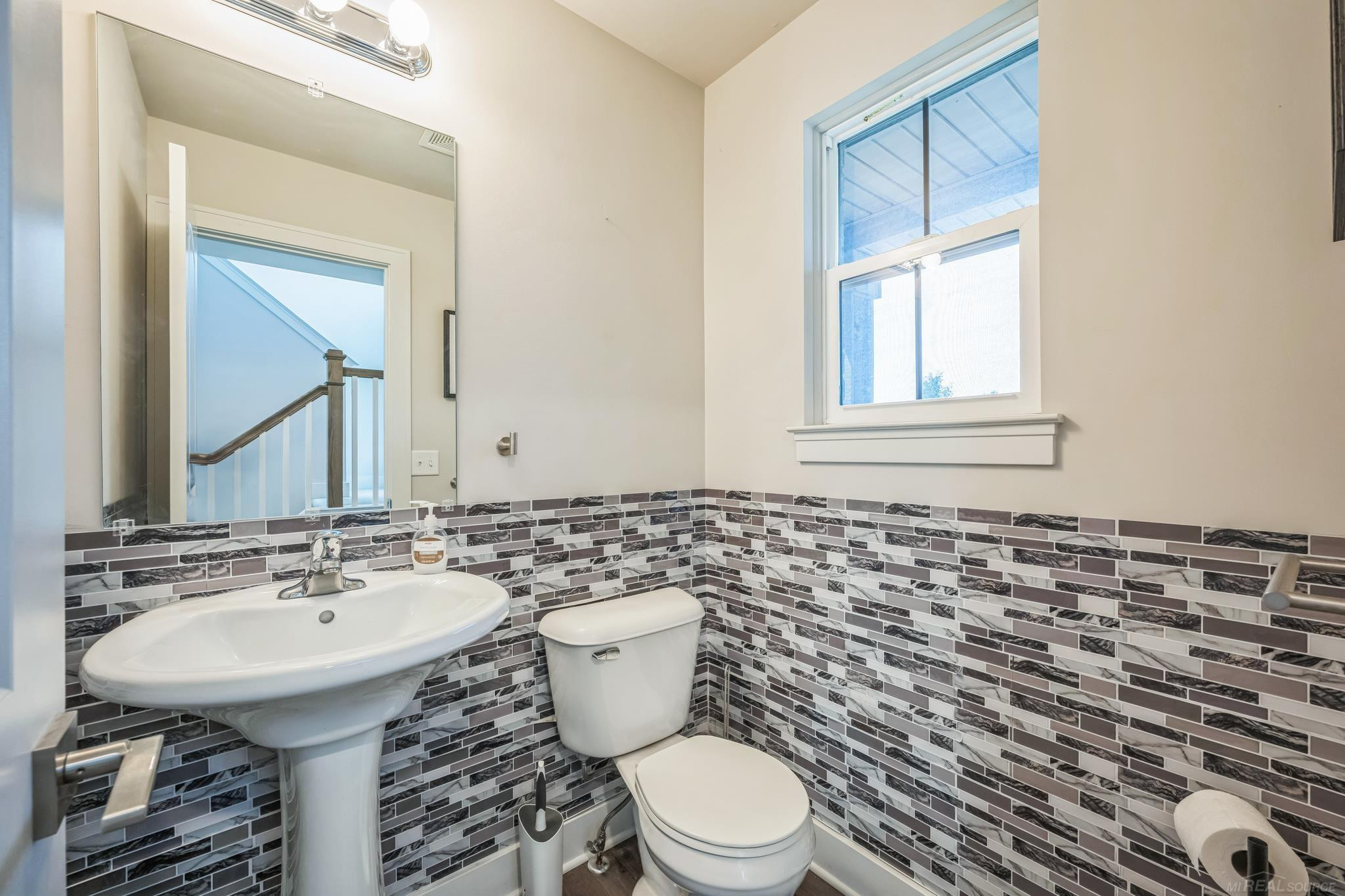 6921 Chandler Drive, Van Buren, MI 48111 — Photo 30