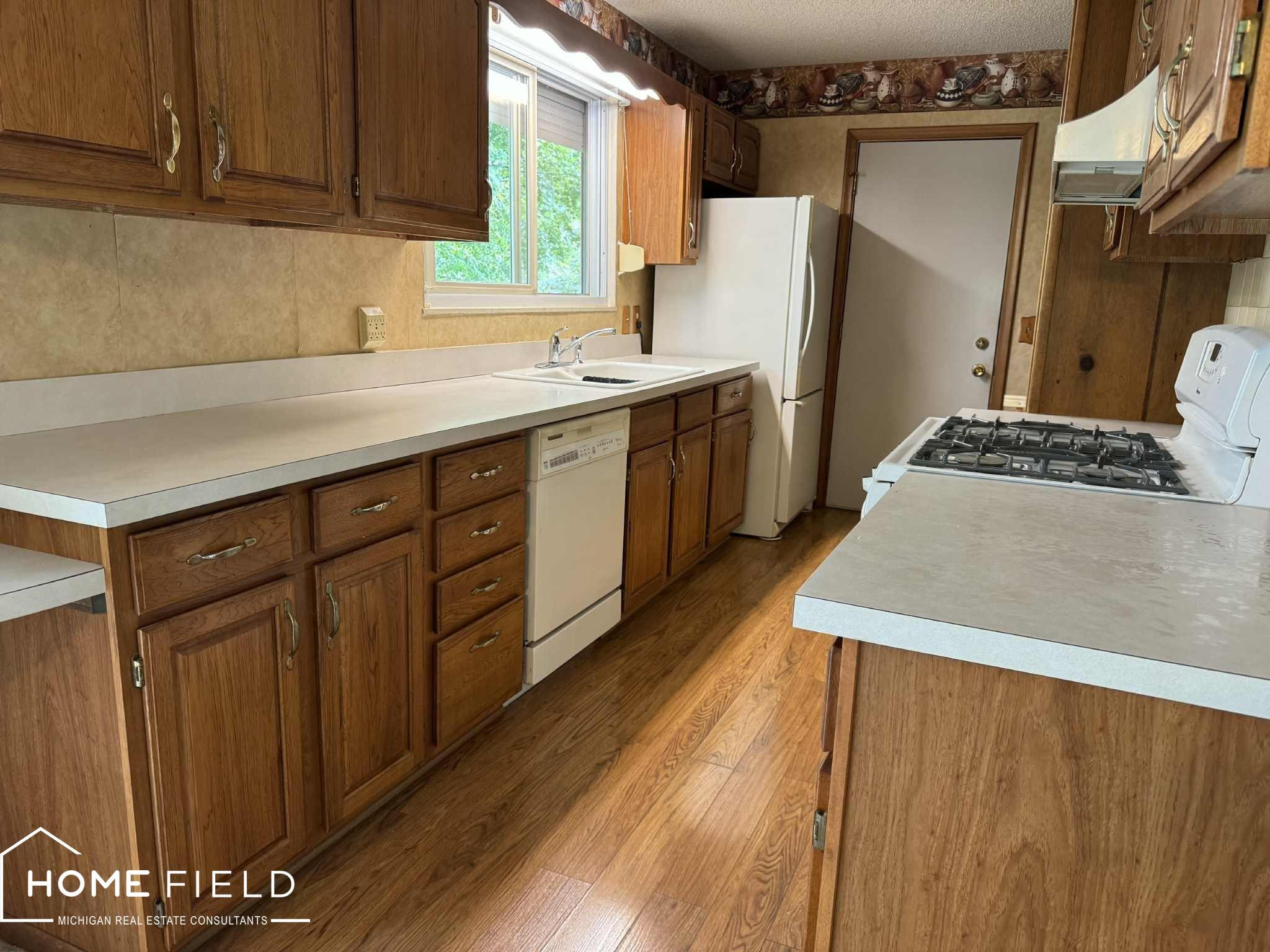 14481 S Pierce Road, Byron, MI 48418 — Photo 8