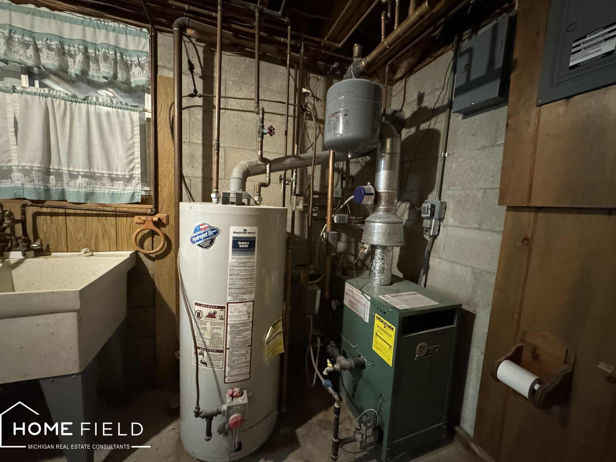 14481 S Pierce Road, Byron, MI 48418 — Photo 23