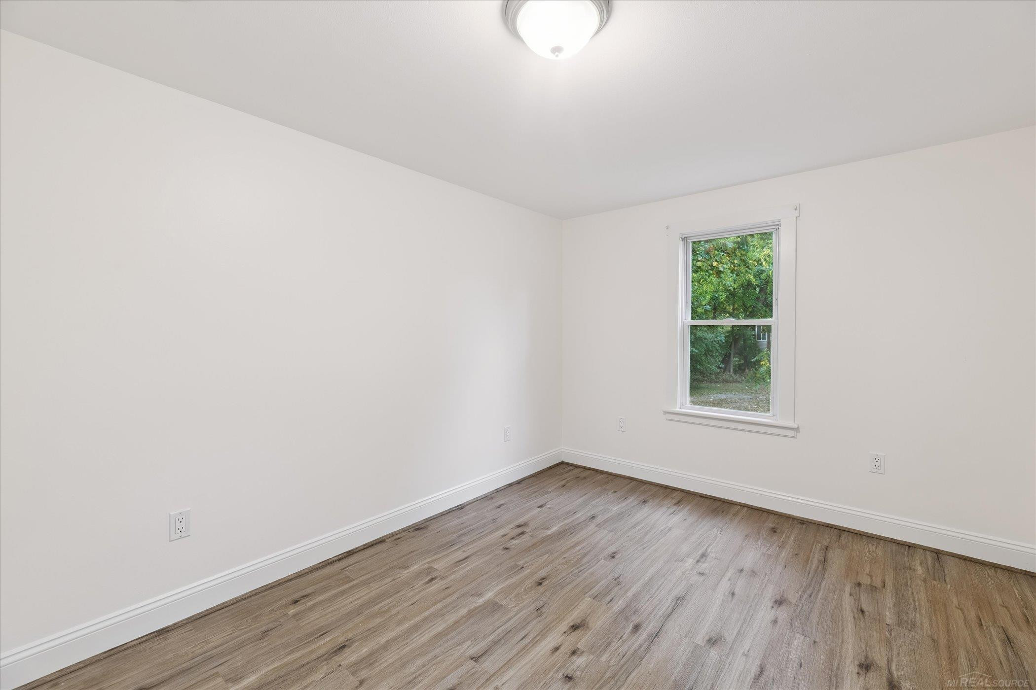 519 S Main Street, Milford, MI 48381 — Photo 40