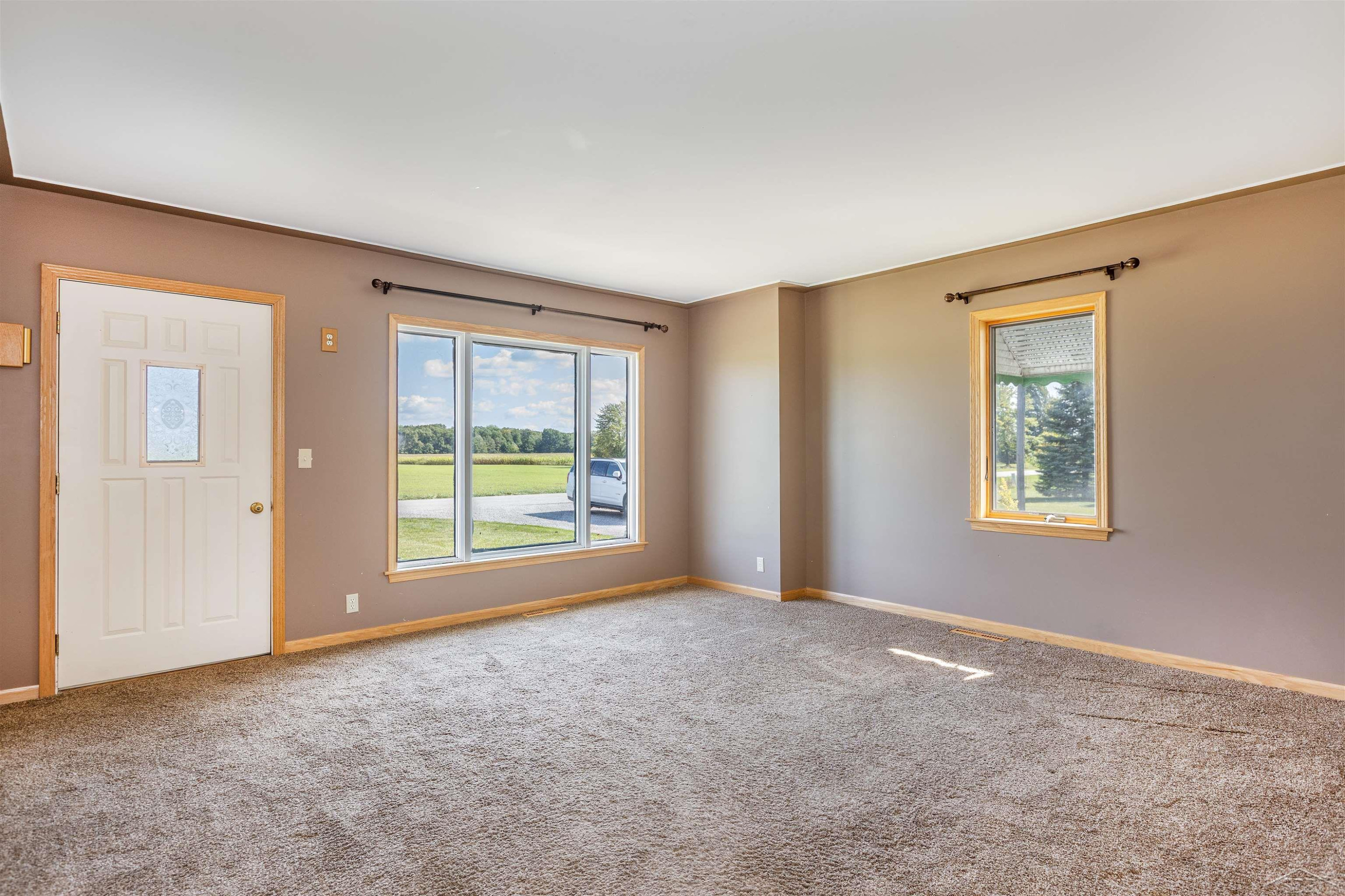 9325 HOSPITAL Road, Freeland, MI 48623 — Photo 17