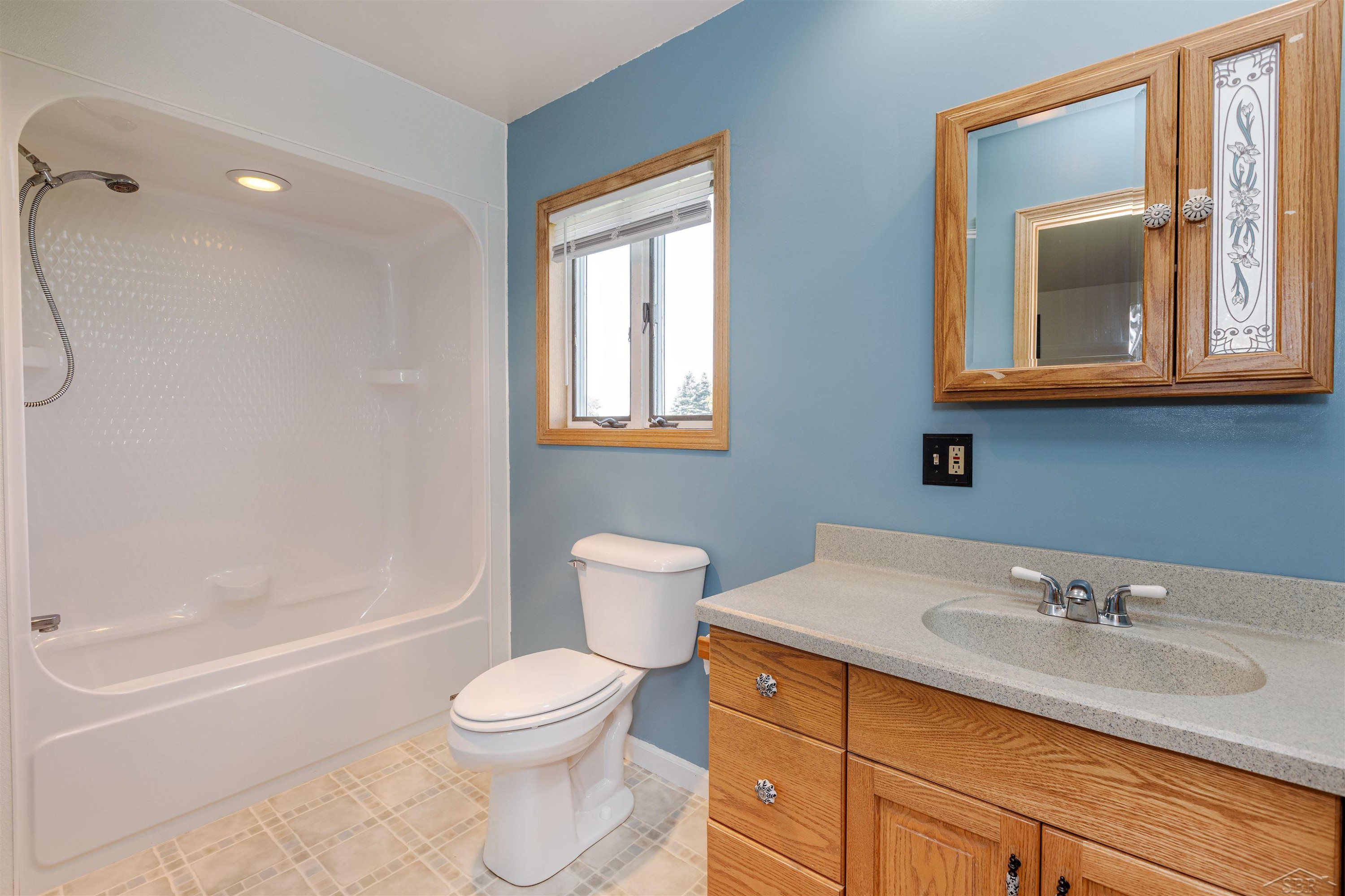 9325 HOSPITAL Road, Freeland, MI 48623 — Photo 23