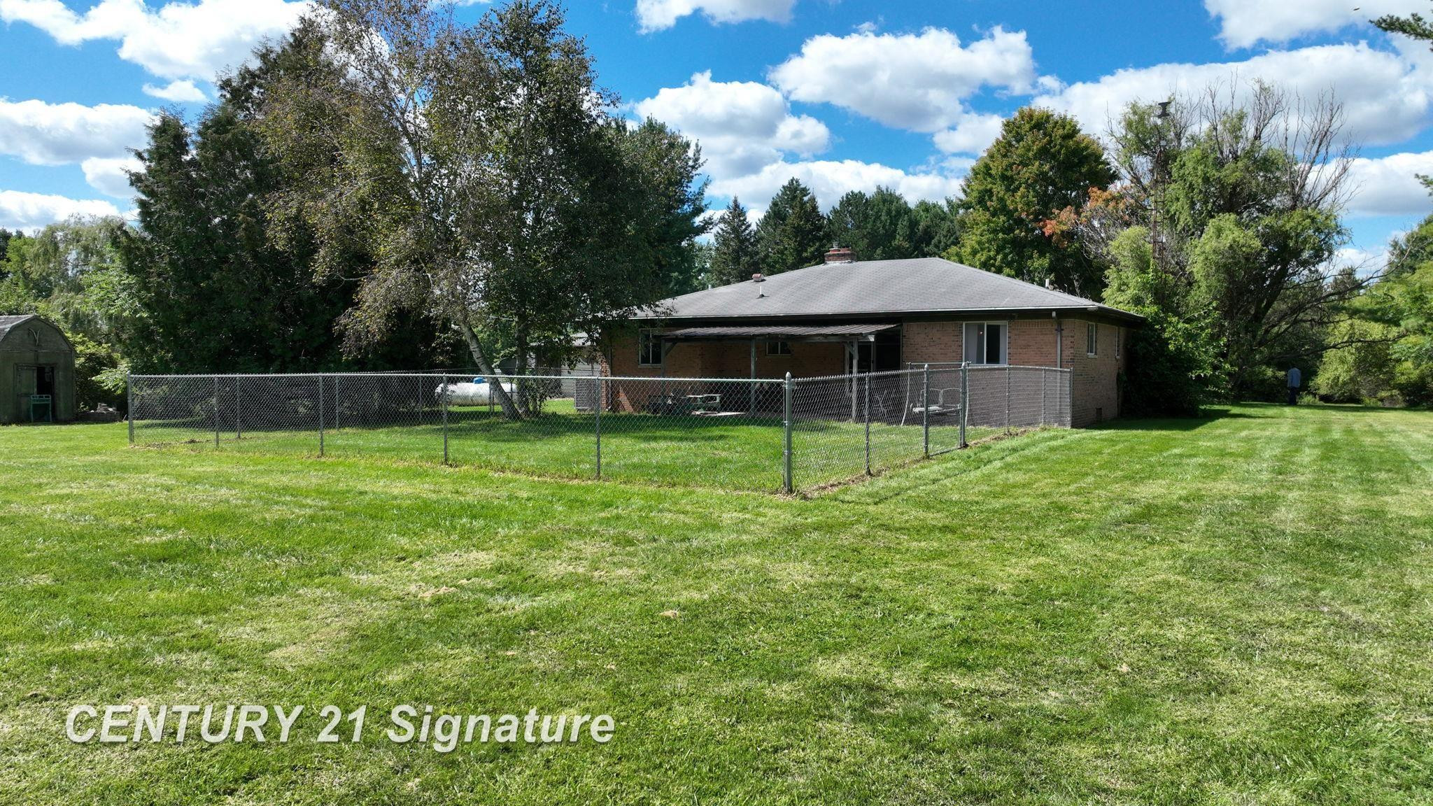 9196 N Gale Road, Otisville, MI 48463 — Photo 34