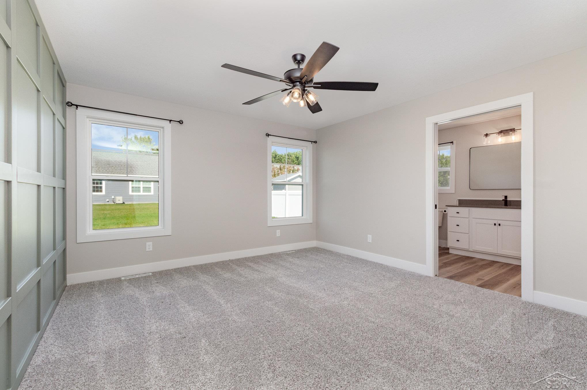 10450 Laurel Woods Place, Freeland, MI 48623 — Photo 12