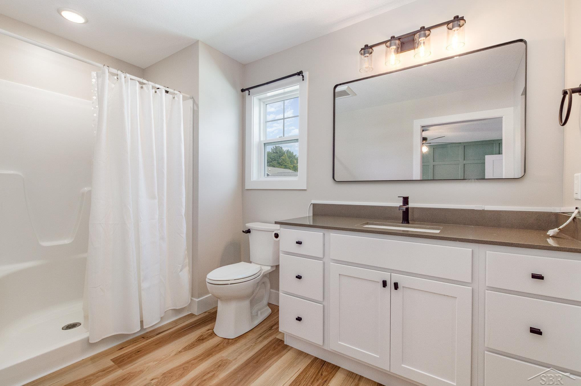 10450 Laurel Woods Place, Freeland, MI 48623 — Photo 15