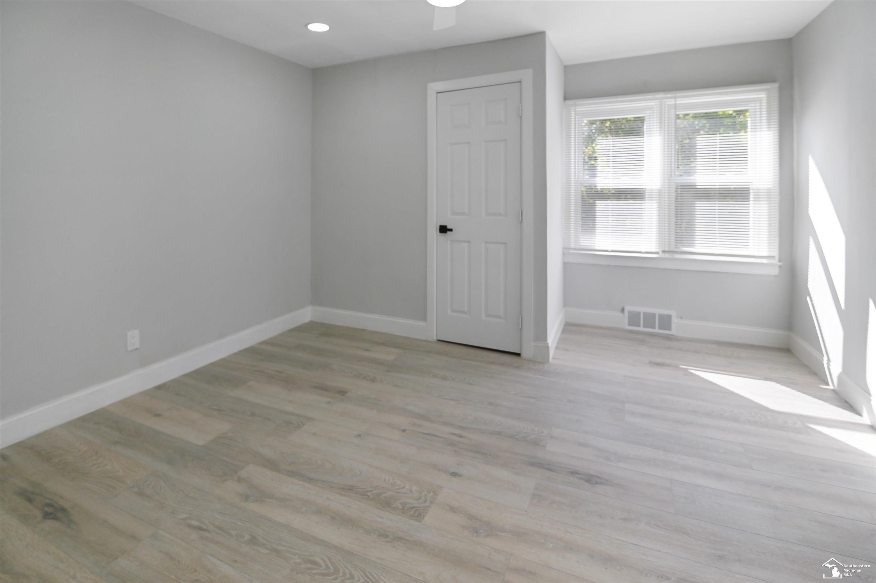 3240 Spruce Street, Inkster, MI 48141 — Photo 14