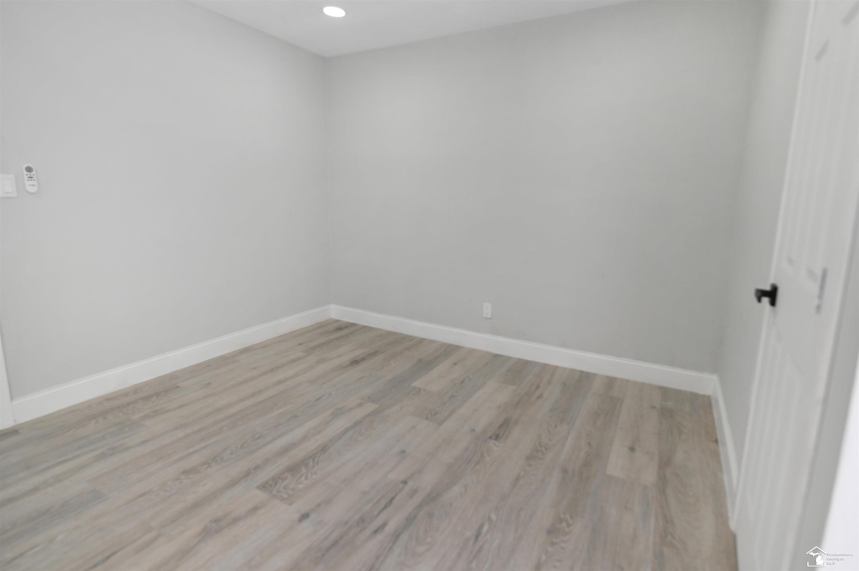 3240 Spruce Street, Inkster, MI 48141 — Photo 15