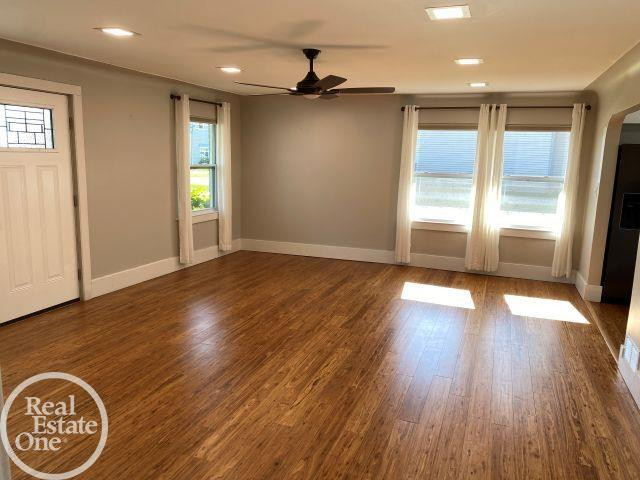 6125 Wildrose Lane, MI 48059 — Photo 9