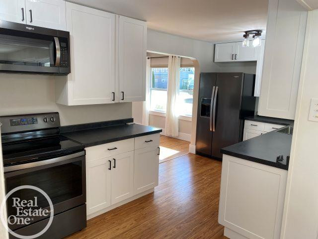 6125 Wildrose Lane, MI 48059 — Photo 11