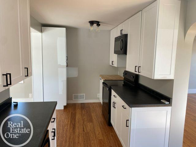 6125 Wildrose Lane, MI 48059 — Photo 14