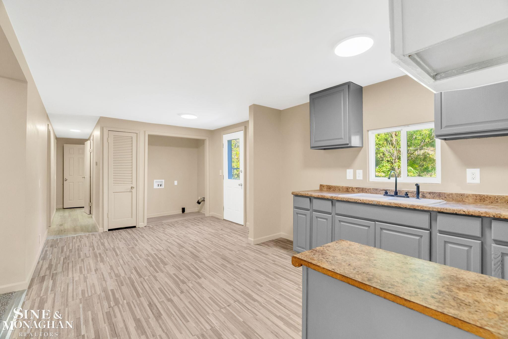 4091 E Sheldon Road, MI 48419 — Photo 8