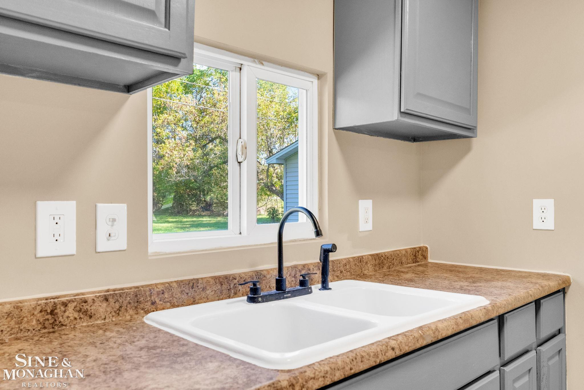 4091 E Sheldon Road, MI 48419 — Photo 12