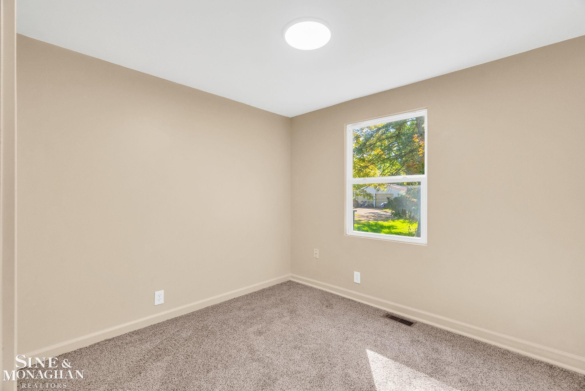 4091 E Sheldon Road, MI 48419 — Photo 21