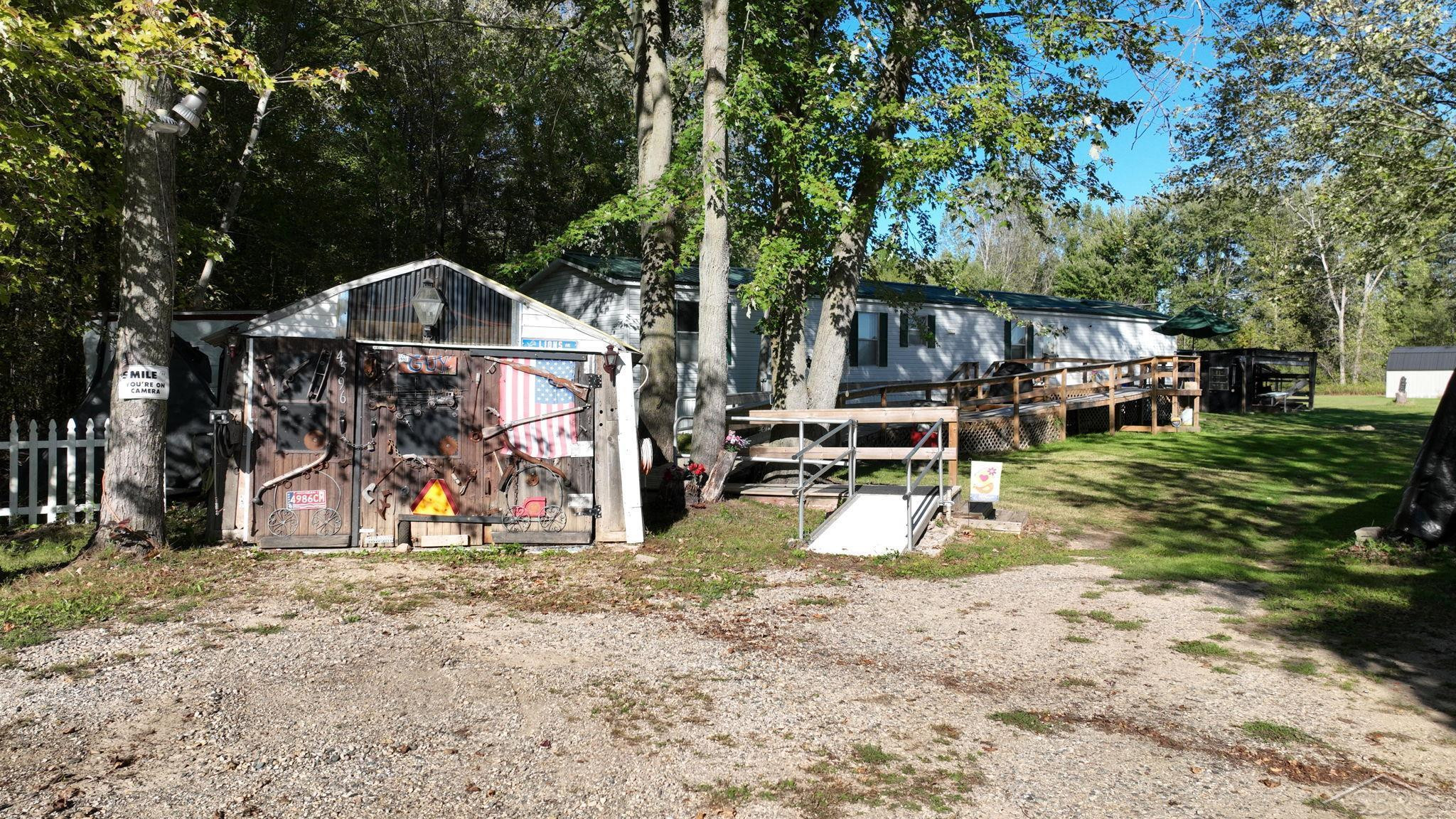 4596 W Gordonville Road, Shepherd, MI 48883 — Photo 3